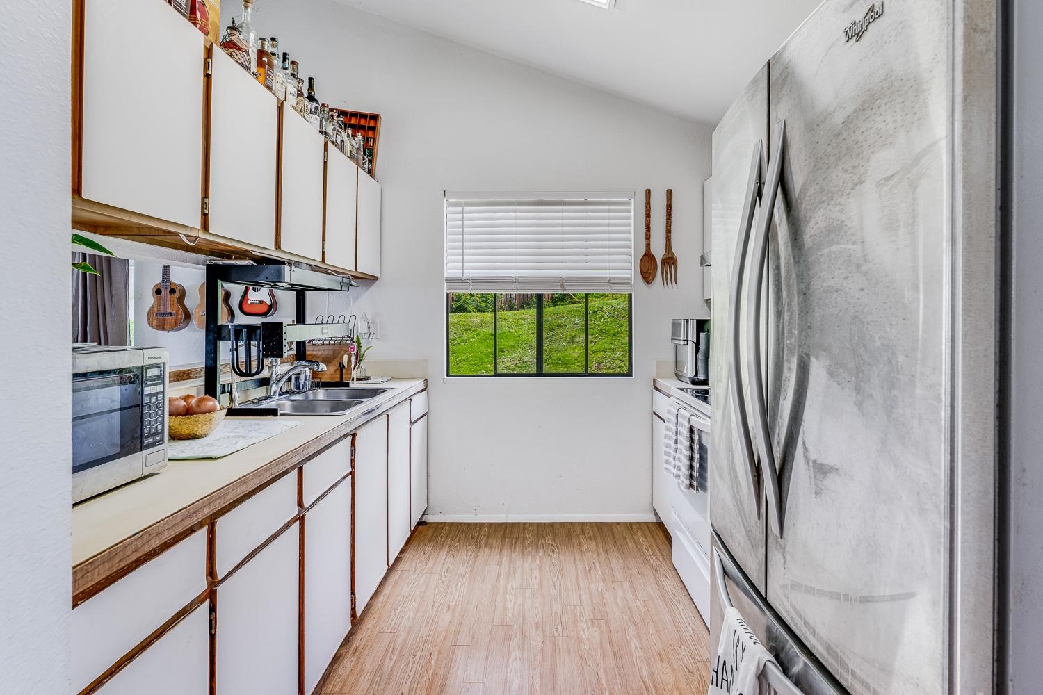 1088  Mamalu Pl , Makawao/Olinda/Haliimaile home - photo 8 of 50