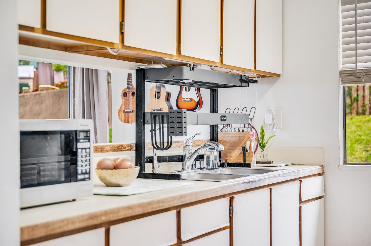 1088  Mamalu Pl , Makawao/Olinda/Haliimaile home - photo 9 of 50