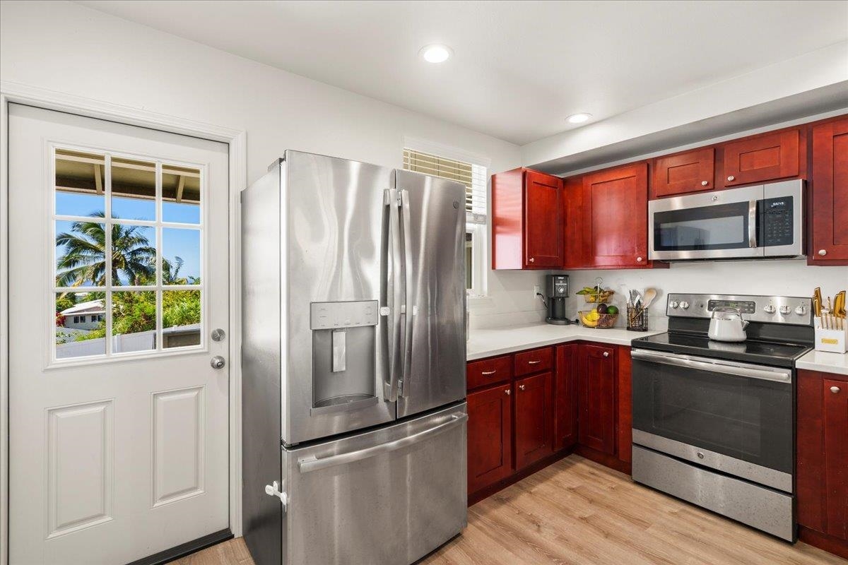 109  Kulolio St , Haiku home - photo 9 of 46