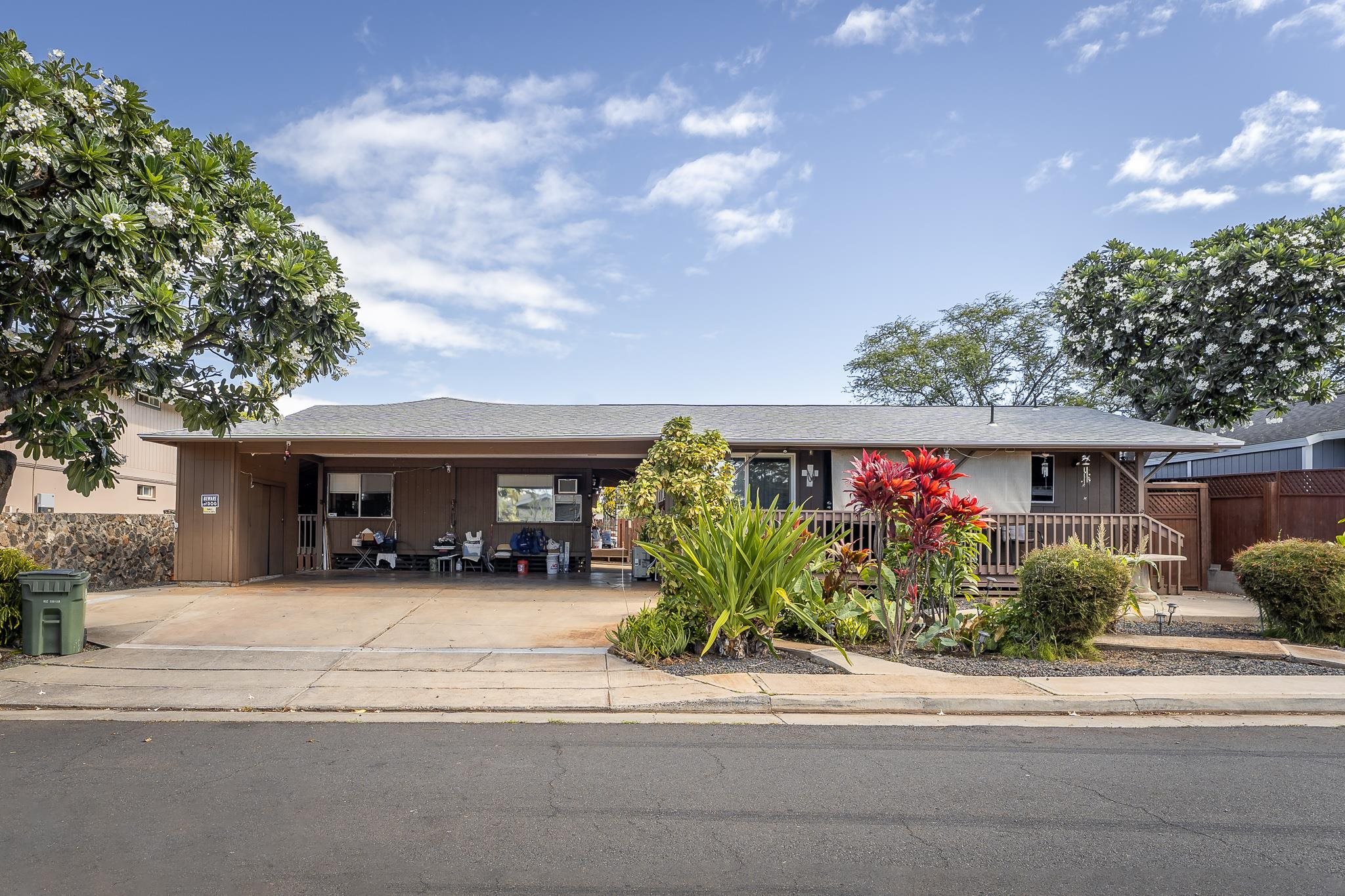 109  Miha Pl , Kihei home - photo 6 of 50
