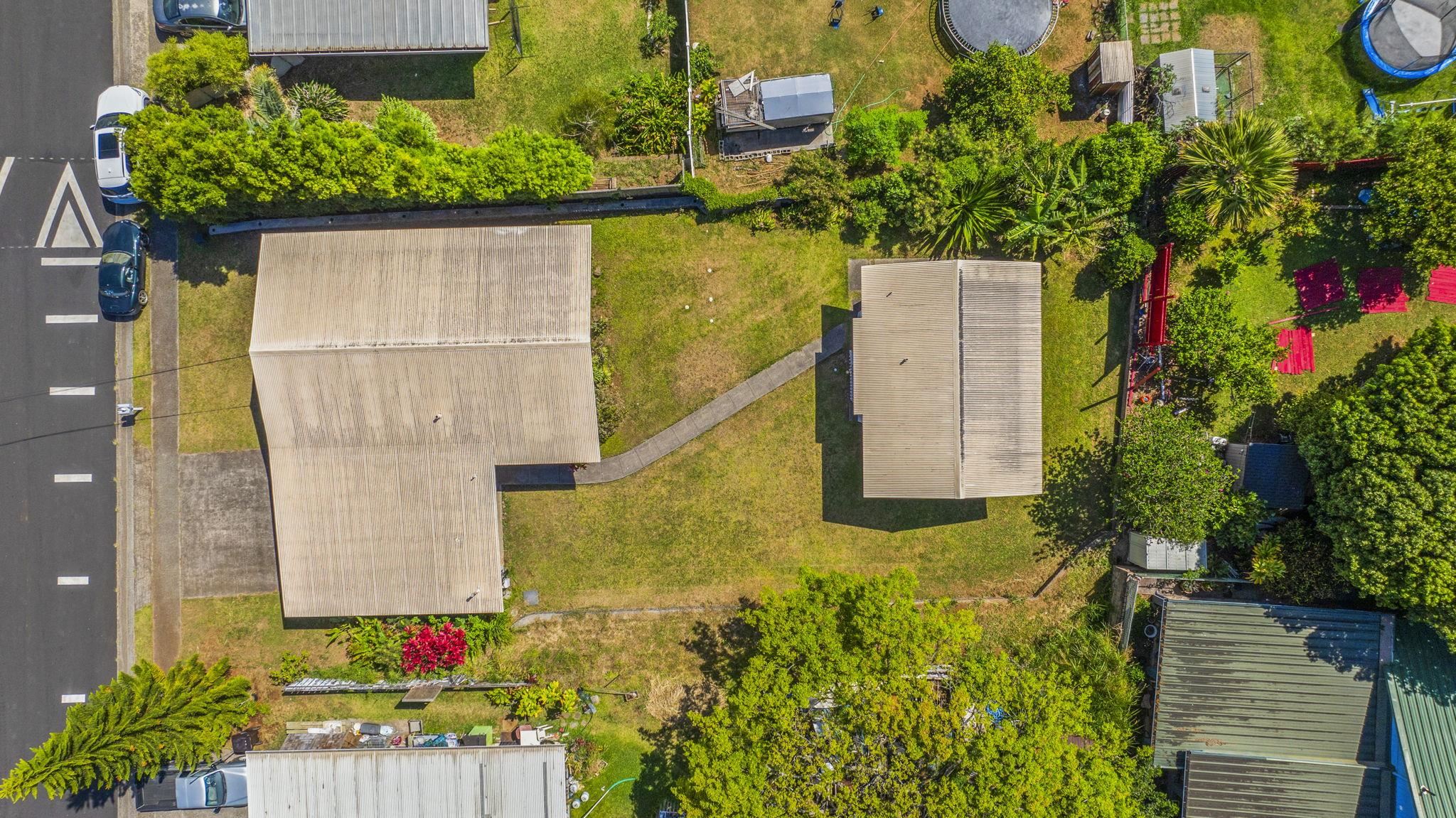 1091  Puana St Makawao Town, Makawao/Olinda/Haliimaile home - photo 5 of 49