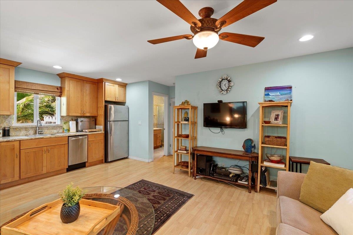 1097  Ewa Pl South Kihei, Kihei home - photo 32 of 41