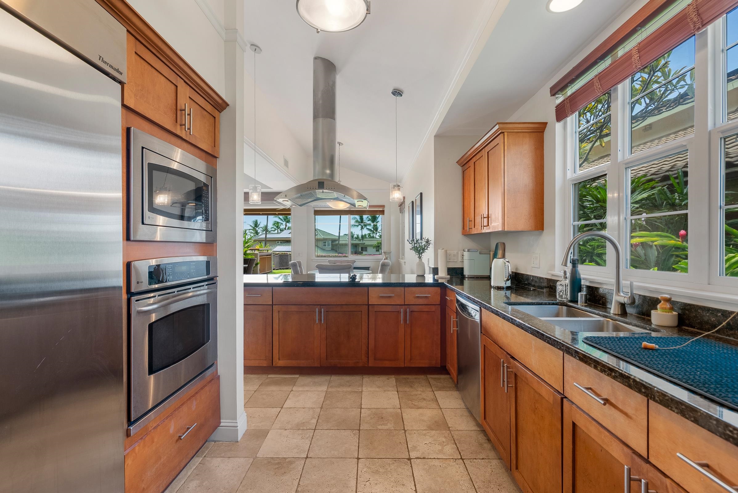 Kai Malu condo # 17B, Kihei, Hawaii - photo 11 of 47