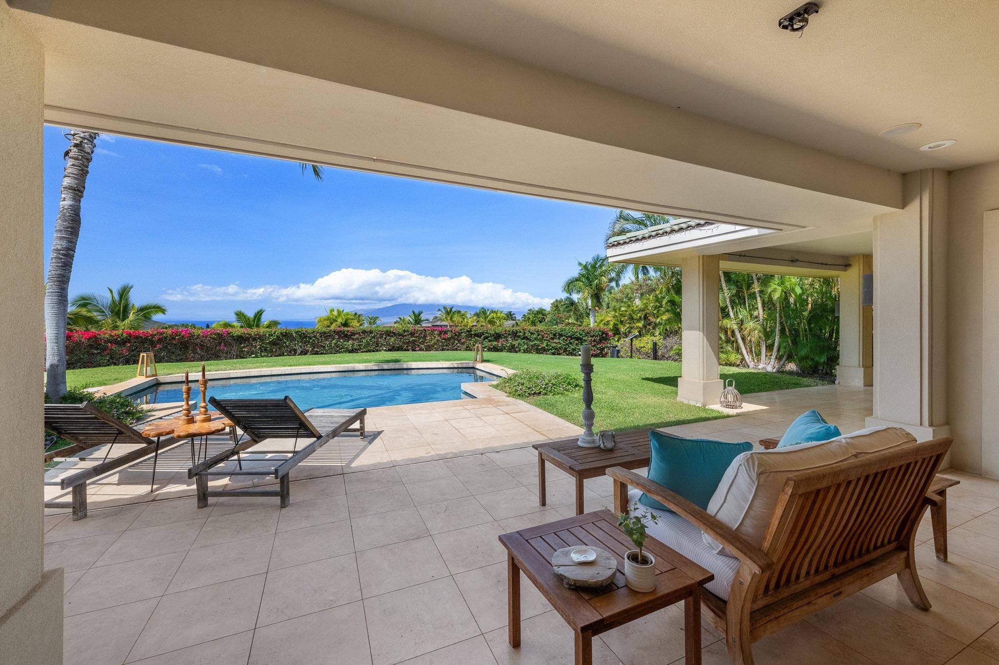 11  Pua Niu Way Launiupoko, Lahaina home - photo 31 of 40