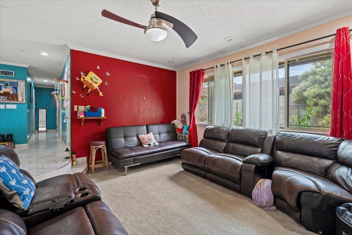 110  Aoloa Loop , Kahului home - photo 25 of 46