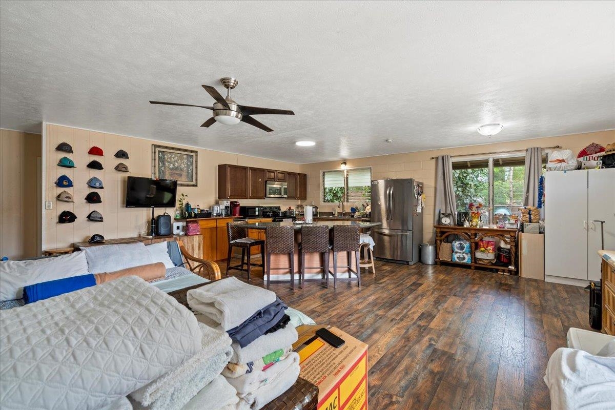 110  Aoloa Loop , Kahului home - photo 8 of 46