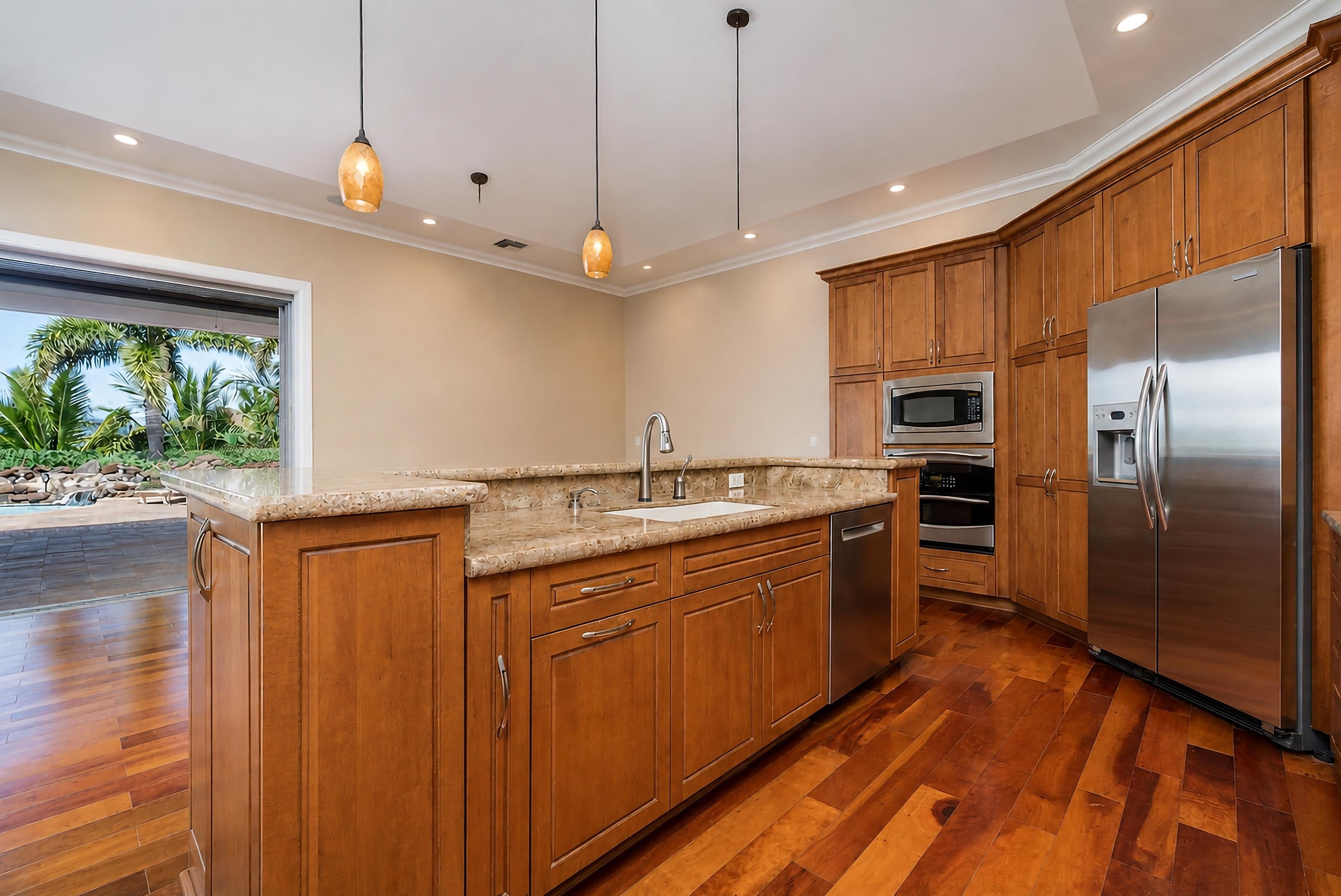 110  Awaiku St Launiupoko, Lahaina home - photo 17 of 47