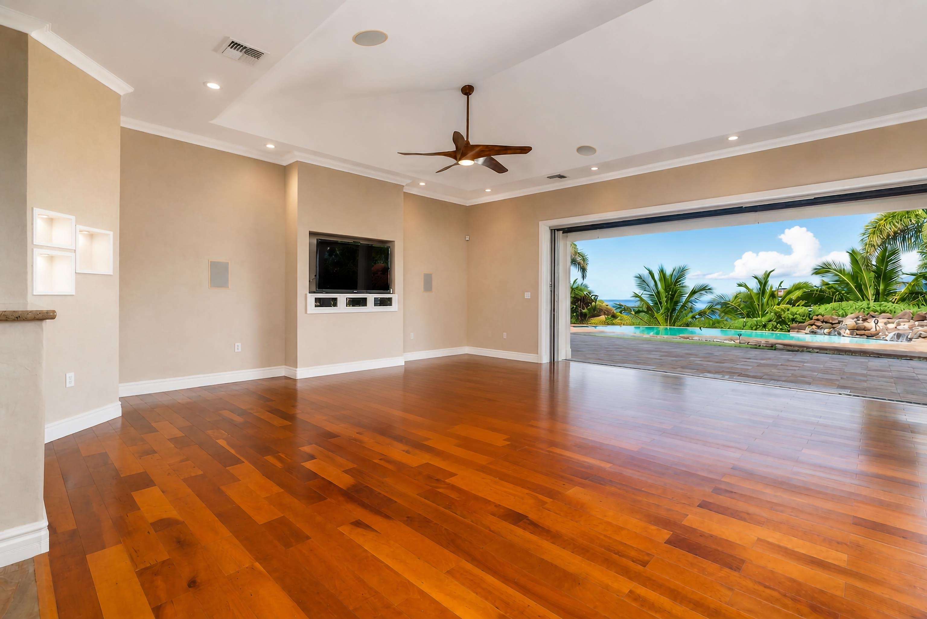 110  Awaiku St Launiupoko, Lahaina home - photo 7 of 47