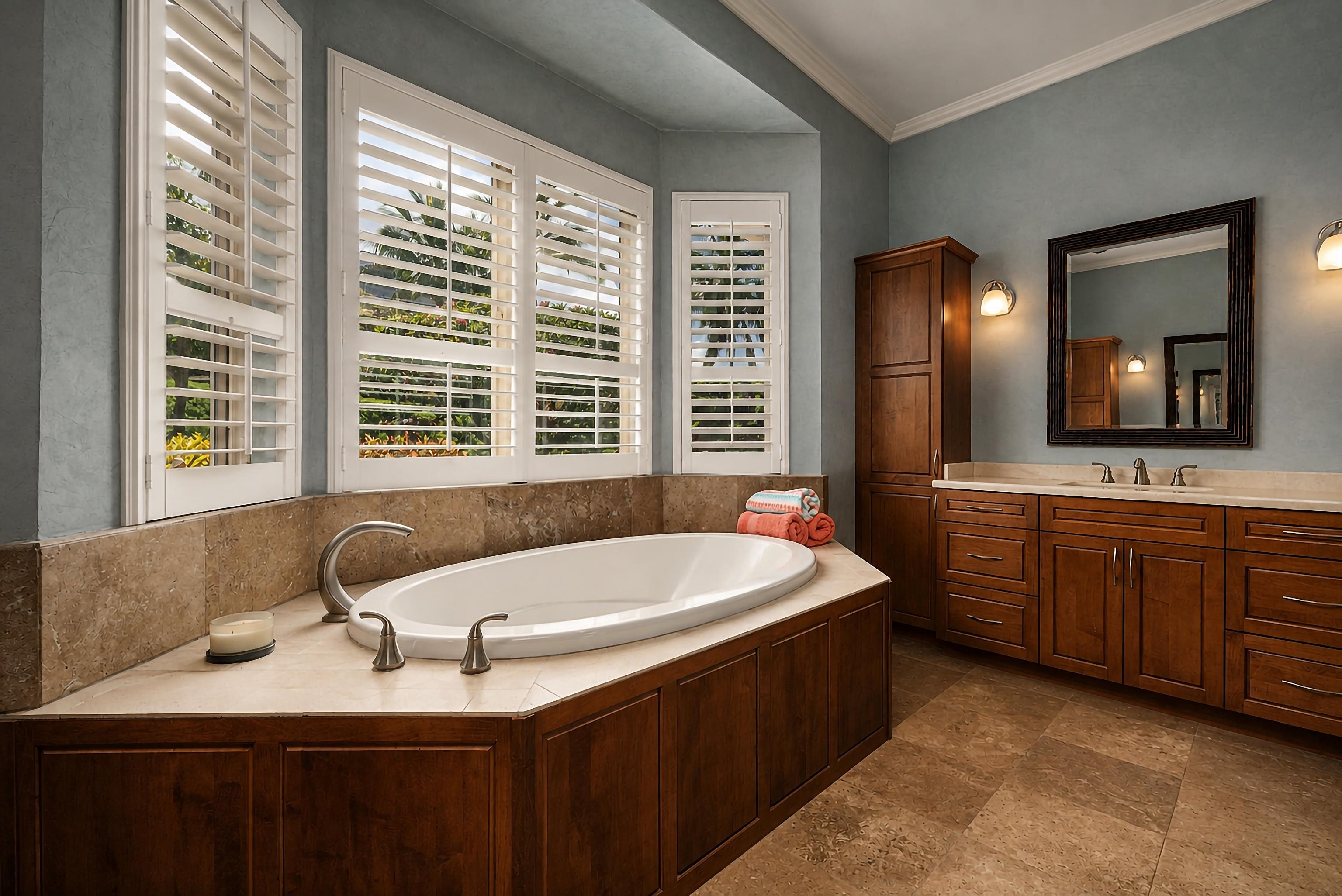 110  Awaiku St Launiupoko, Lahaina home - photo 10 of 47