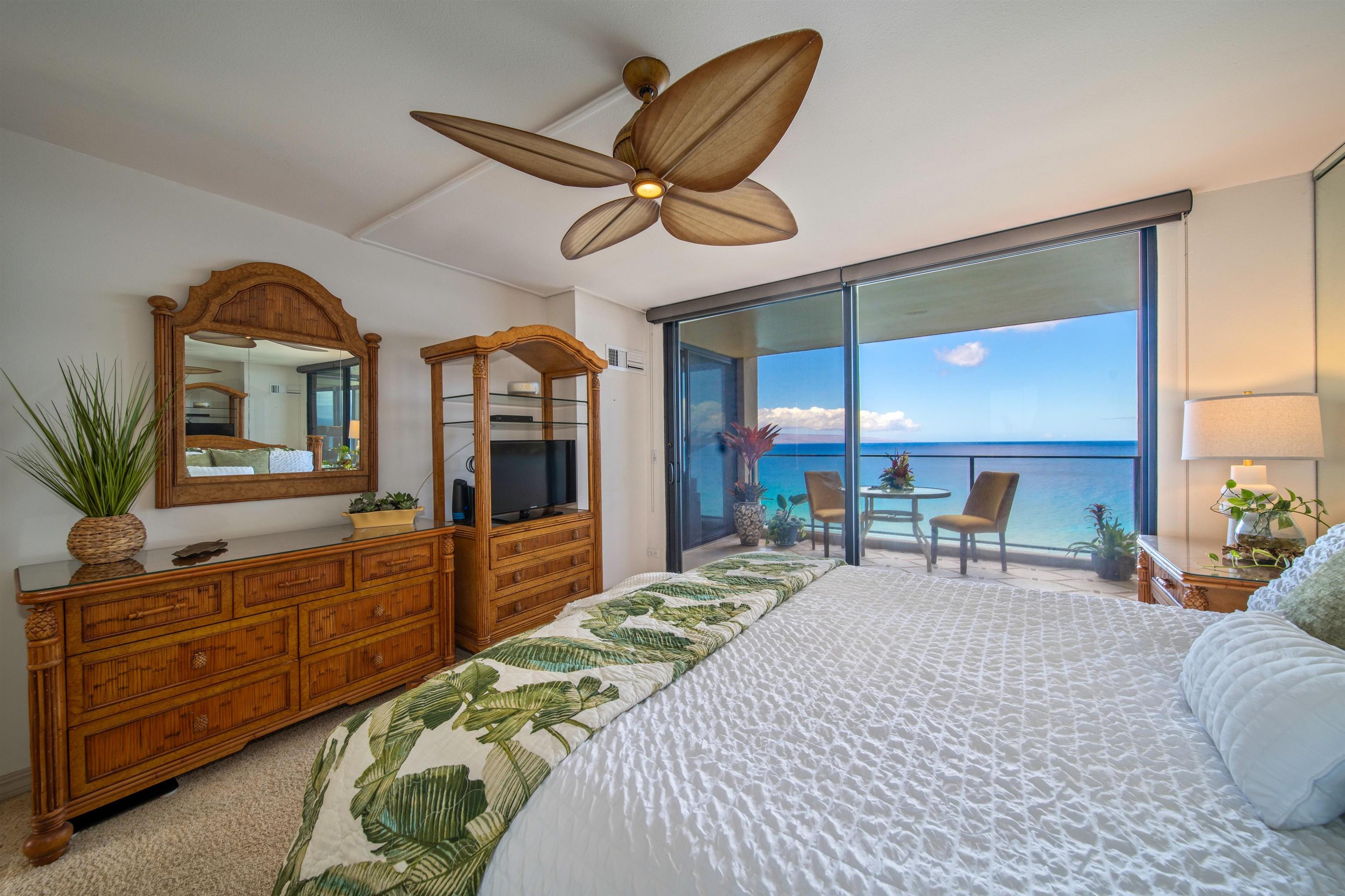 Mahana condo # 1006, Lahaina, Hawaii - photo 11 of 48