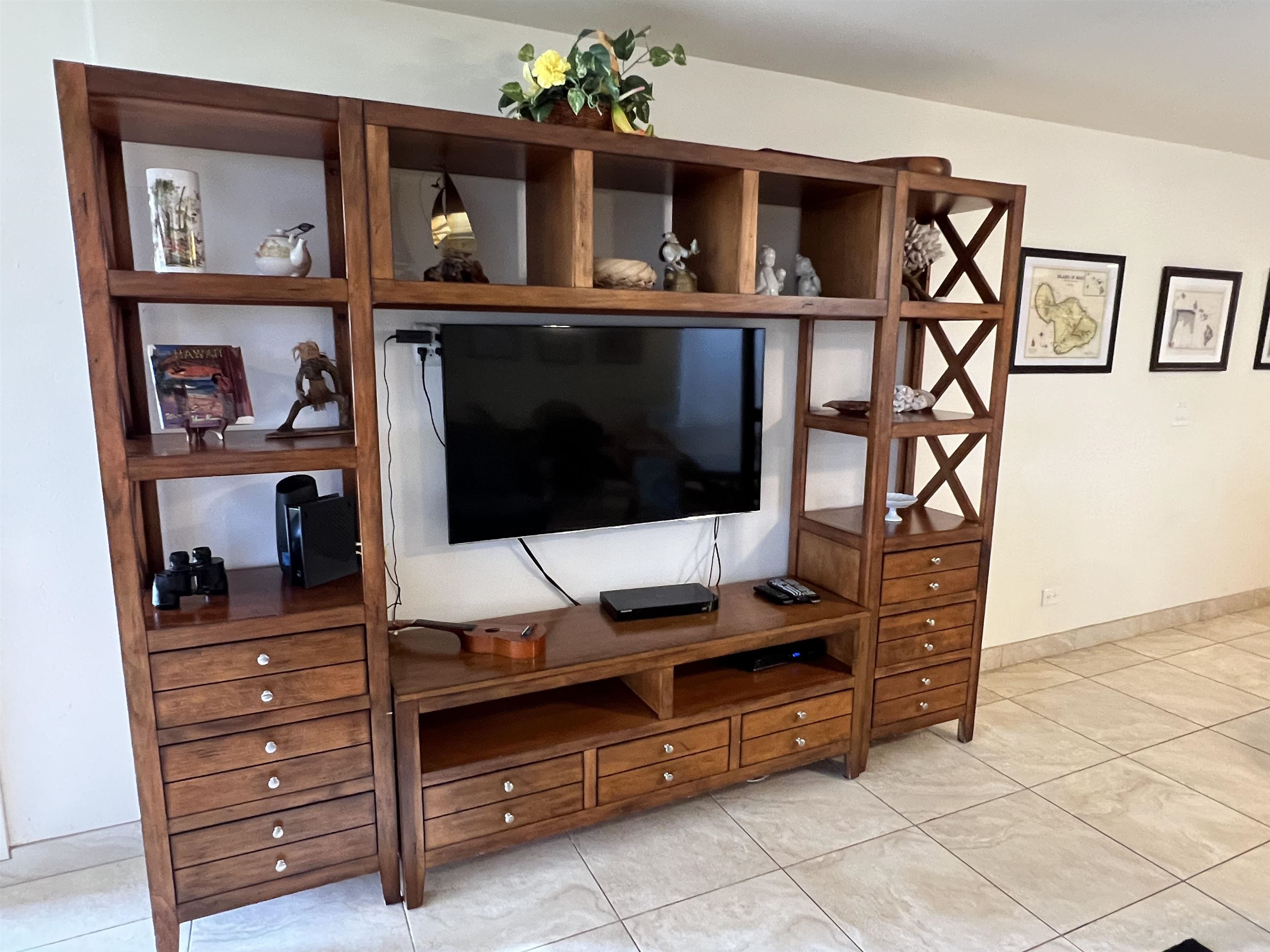 Mahana condo # 101, Lahaina, Hawaii - photo 15 of 50