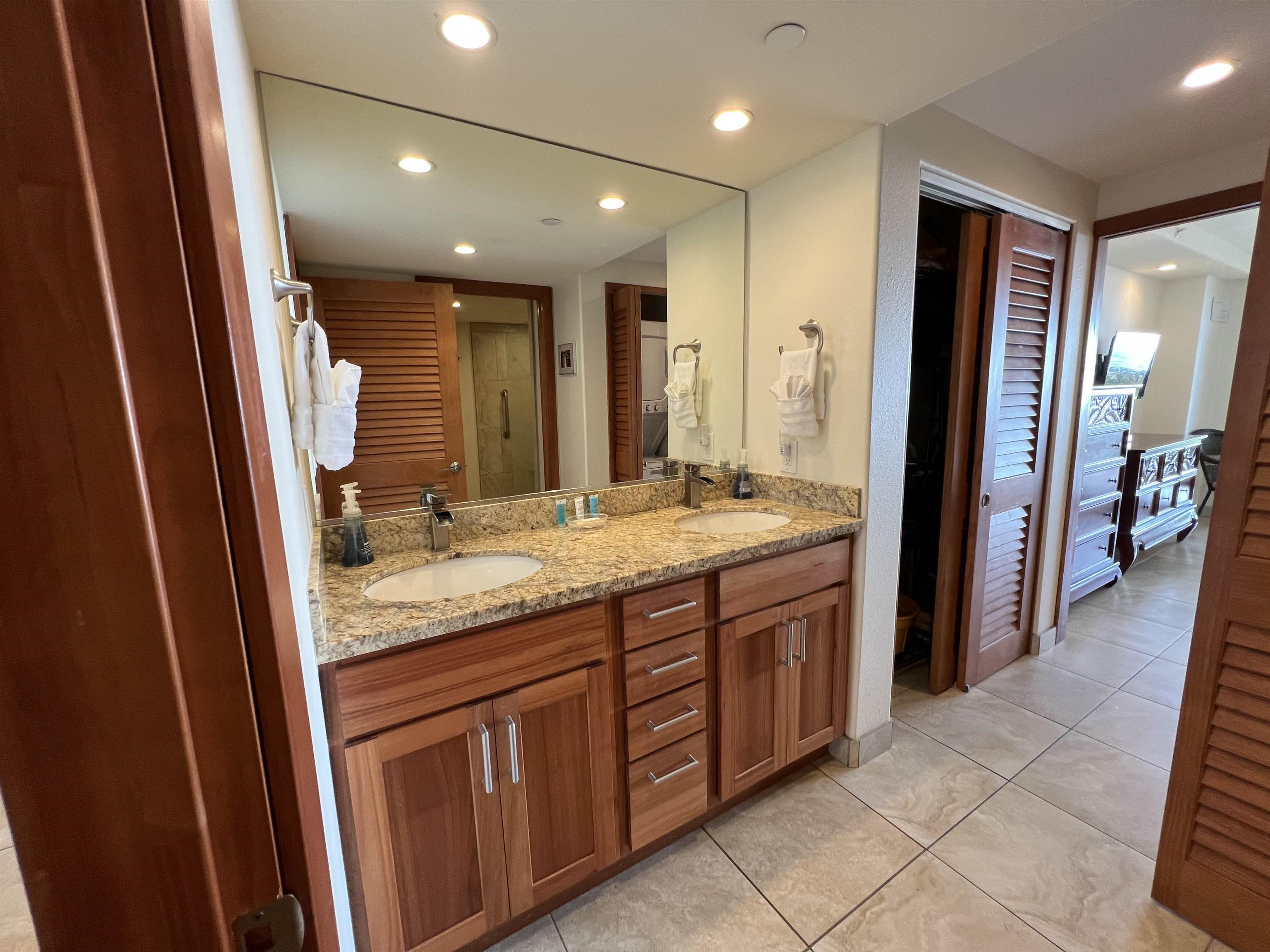 Mahana condo # 101, Lahaina, Hawaii - photo 30 of 50