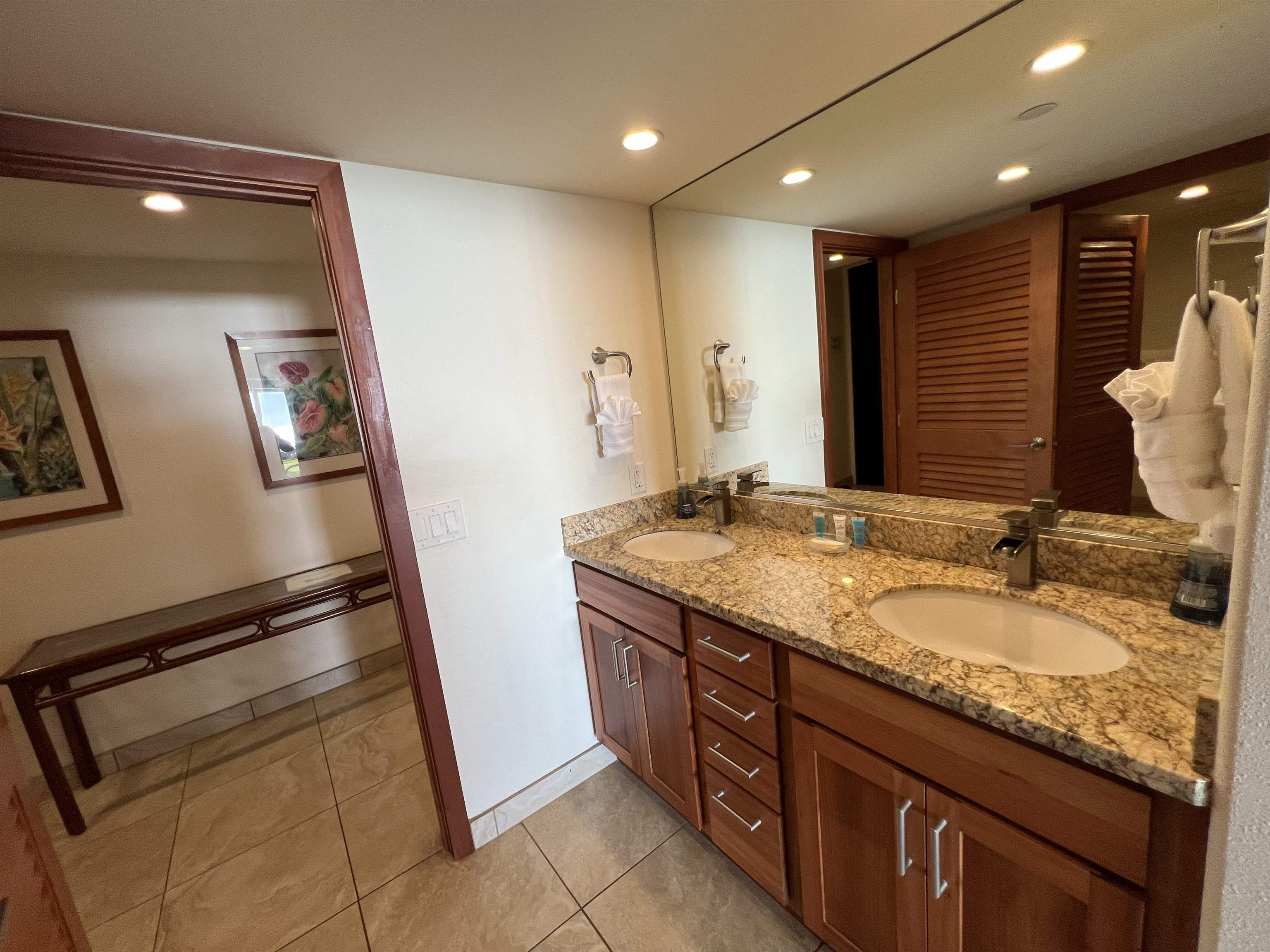 Mahana condo # 101, Lahaina, Hawaii - photo 31 of 50