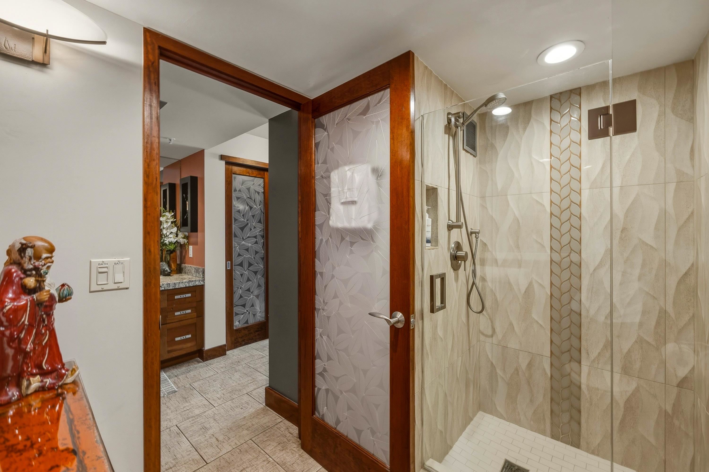 Mahana condo # 1019, Lahaina, Hawaii - photo 36 of 50
