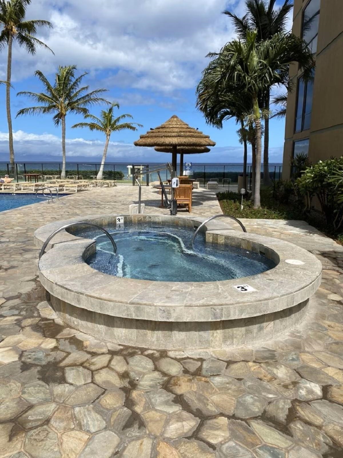 Mahana condo # 102, Lahaina, Hawaii - photo 18 of 29