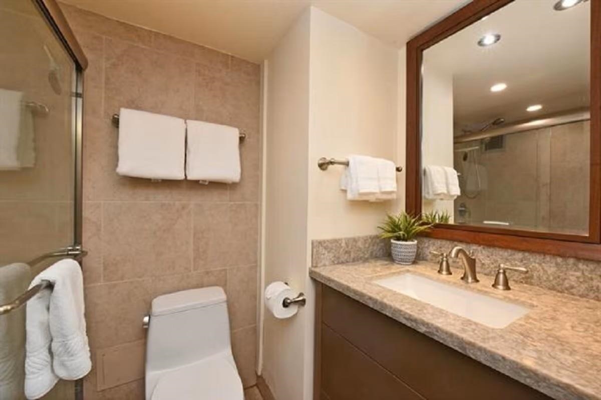 Mahana condo # 102, Lahaina, Hawaii - photo 10 of 29