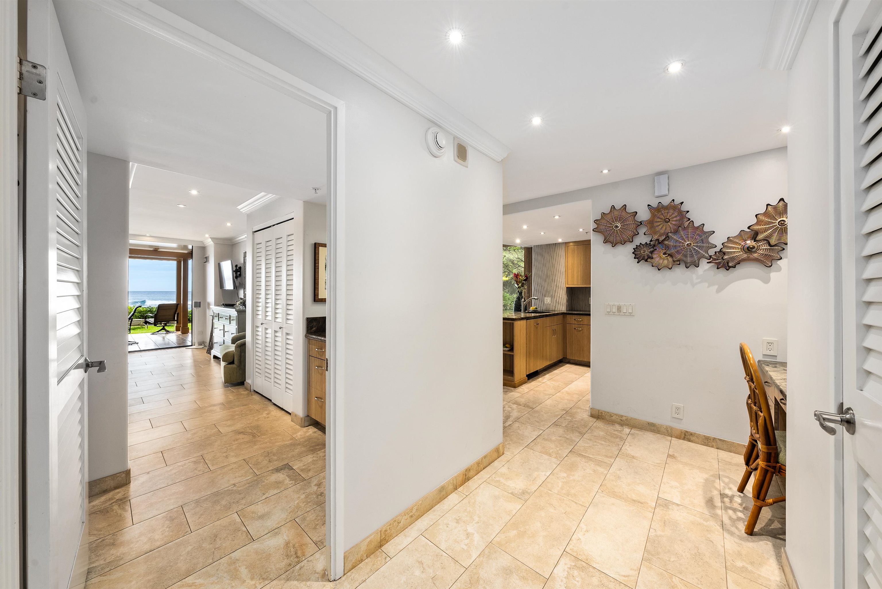 Mahana condo # 109, Lahaina, Hawaii - photo 26 of 49