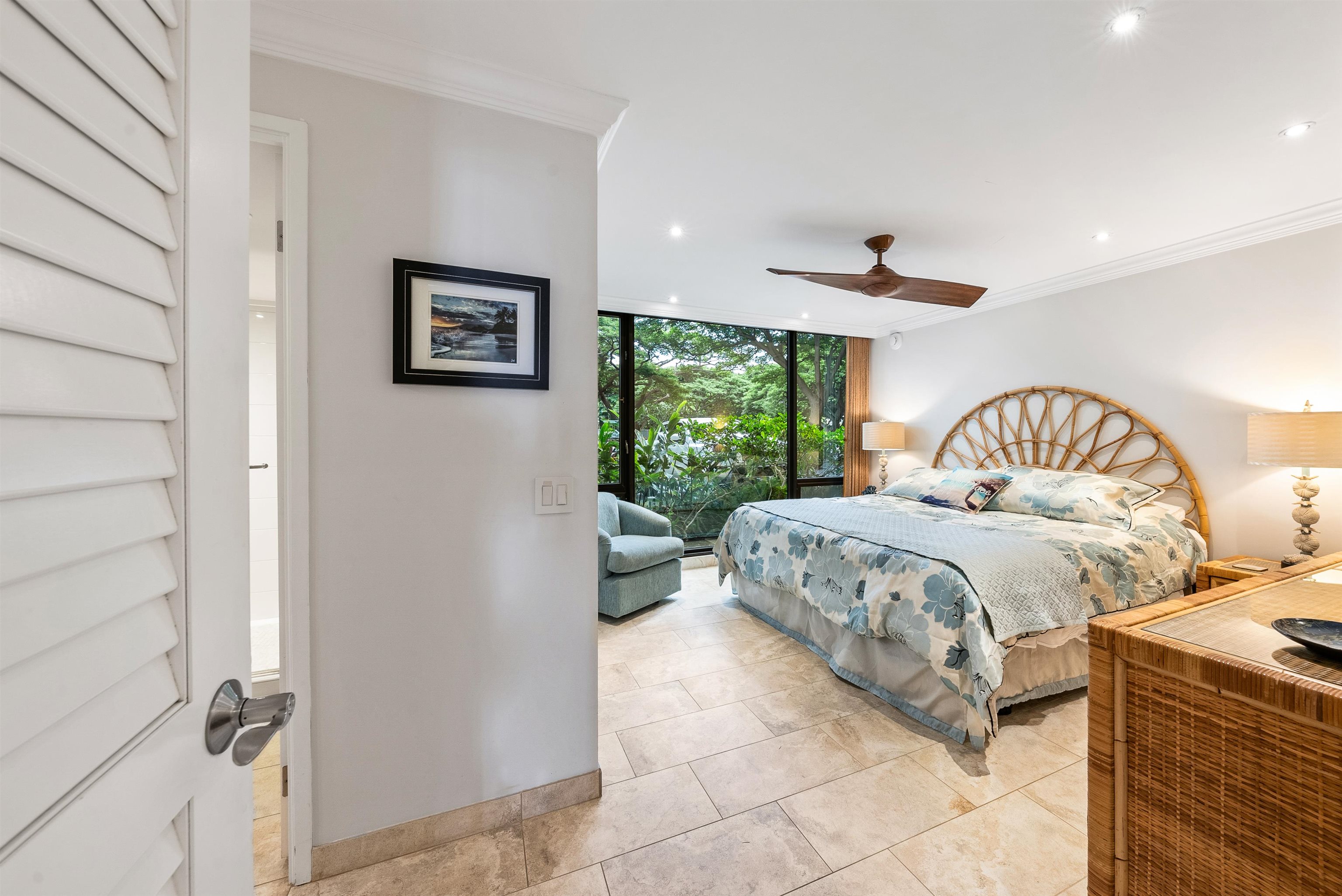 Mahana condo # 109, Lahaina, Hawaii - photo 27 of 49