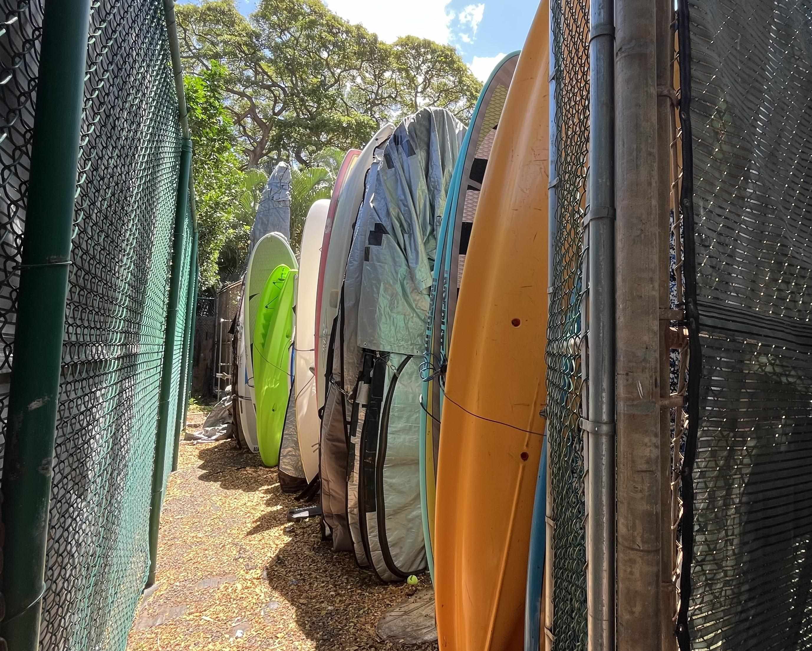 Mahana condo # 109, Lahaina, Hawaii - photo 47 of 49