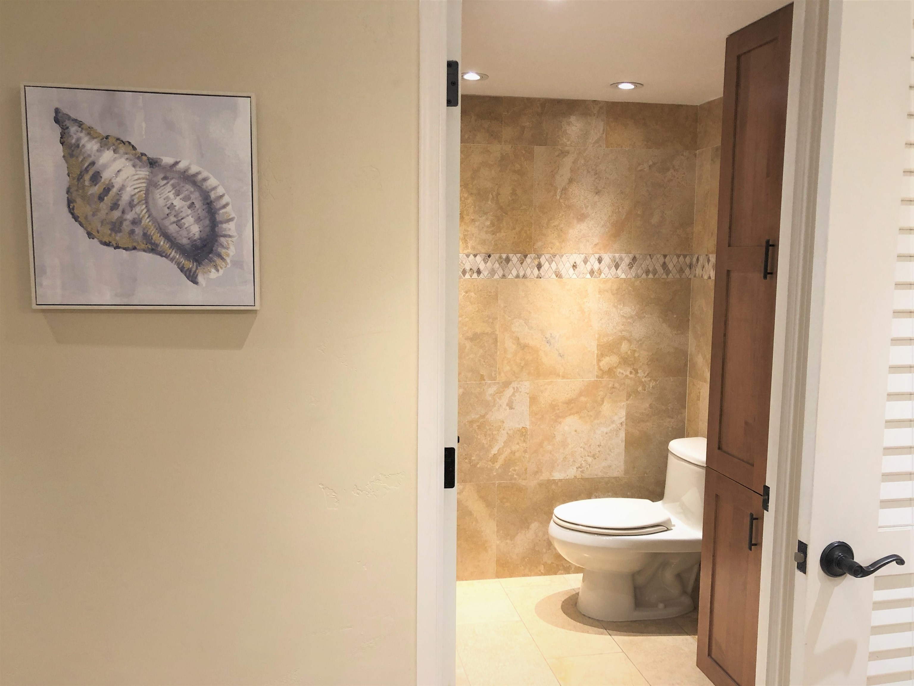 Mahana condo # 119, Lahaina, Hawaii - photo 23 of 30