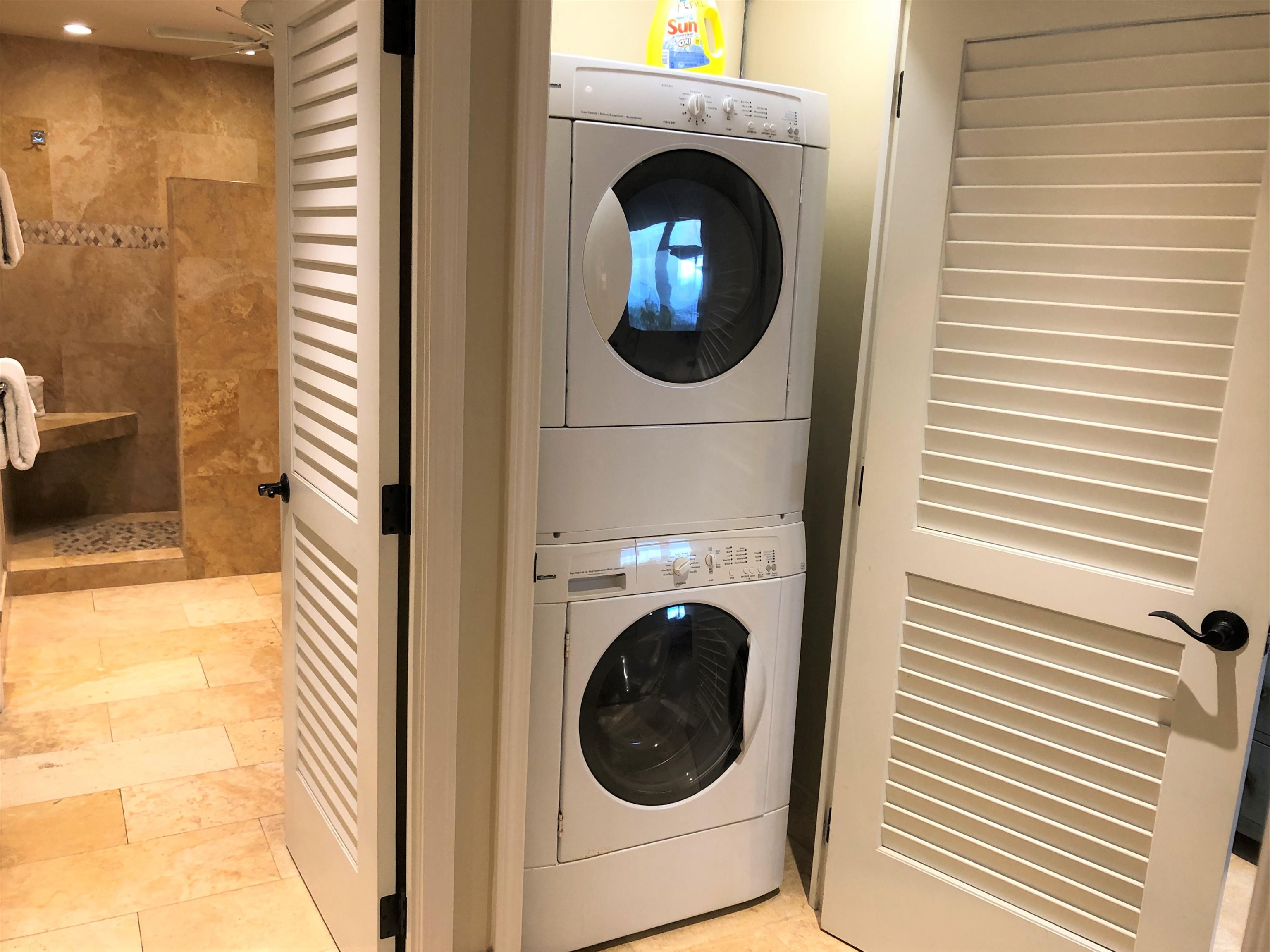 Mahana condo # 119, Lahaina, Hawaii - photo 29 of 30