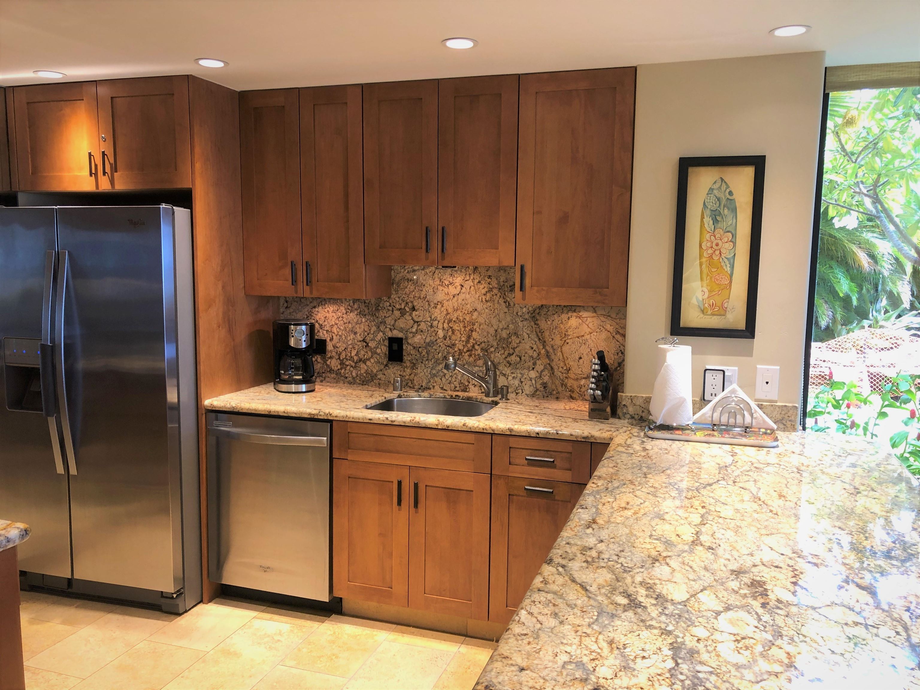 Mahana condo # 119, Lahaina, Hawaii - photo 7 of 30