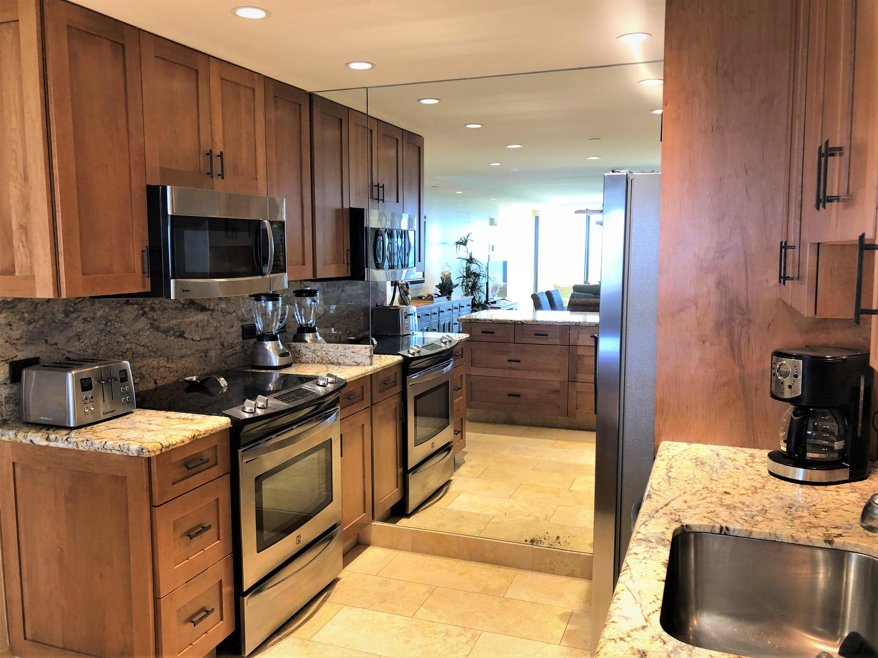 Mahana condo # 119, Lahaina, Hawaii - photo 8 of 30