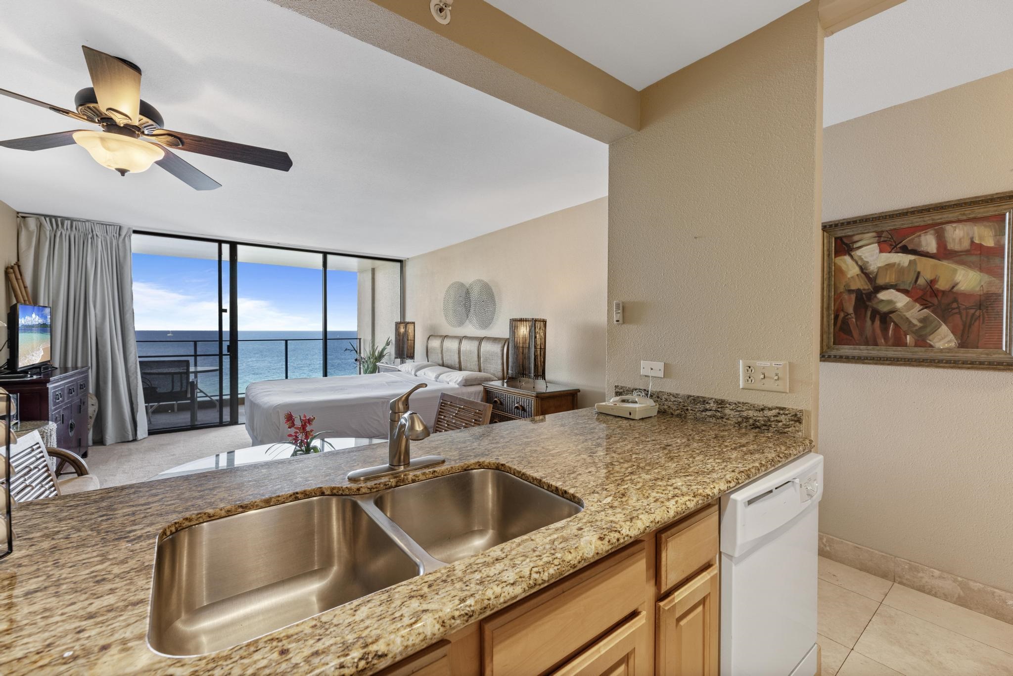 Mahana condo # 1203, Lahaina, Hawaii - photo 17 of 50