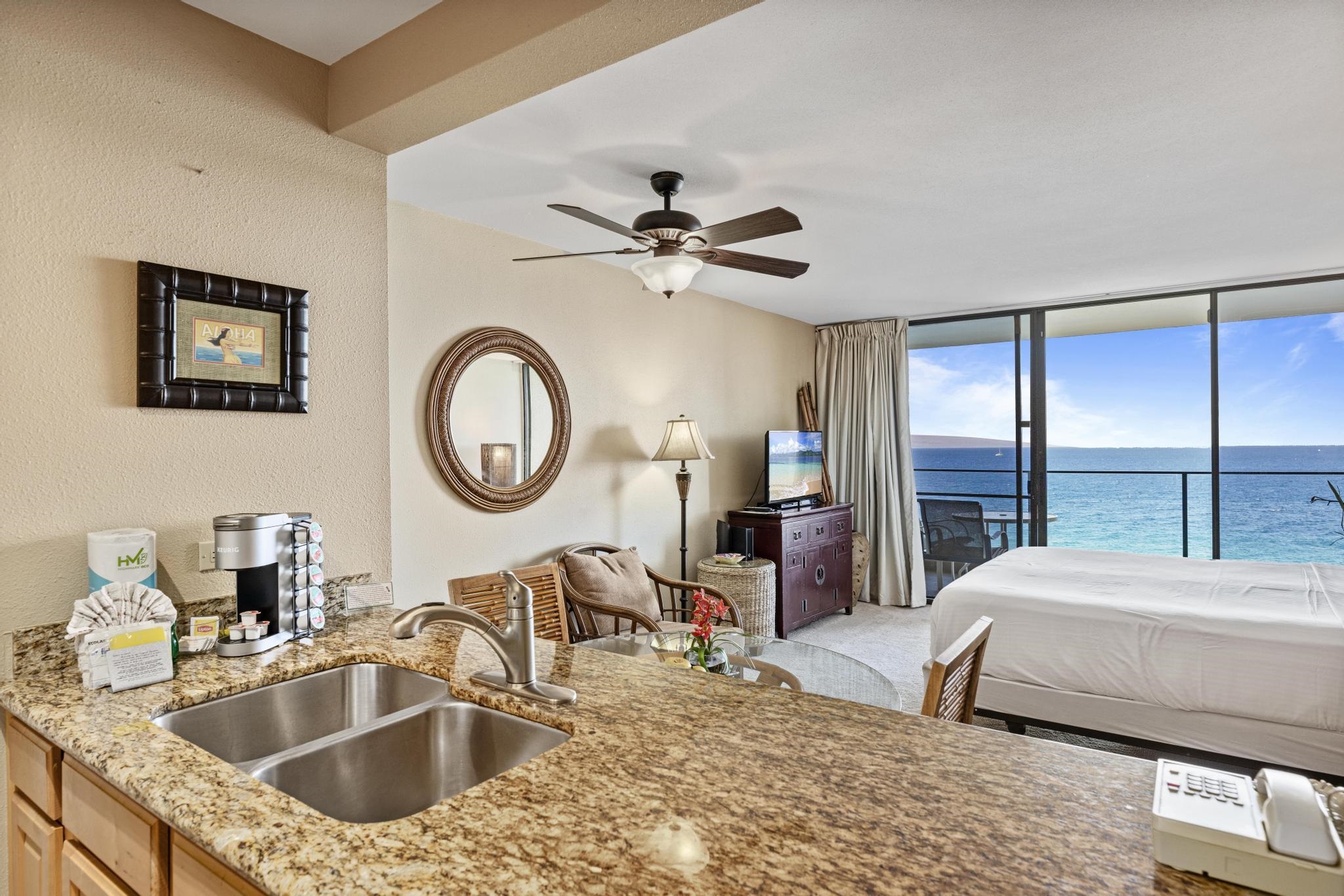 Mahana condo # 1203, Lahaina, Hawaii - photo 16 of 50