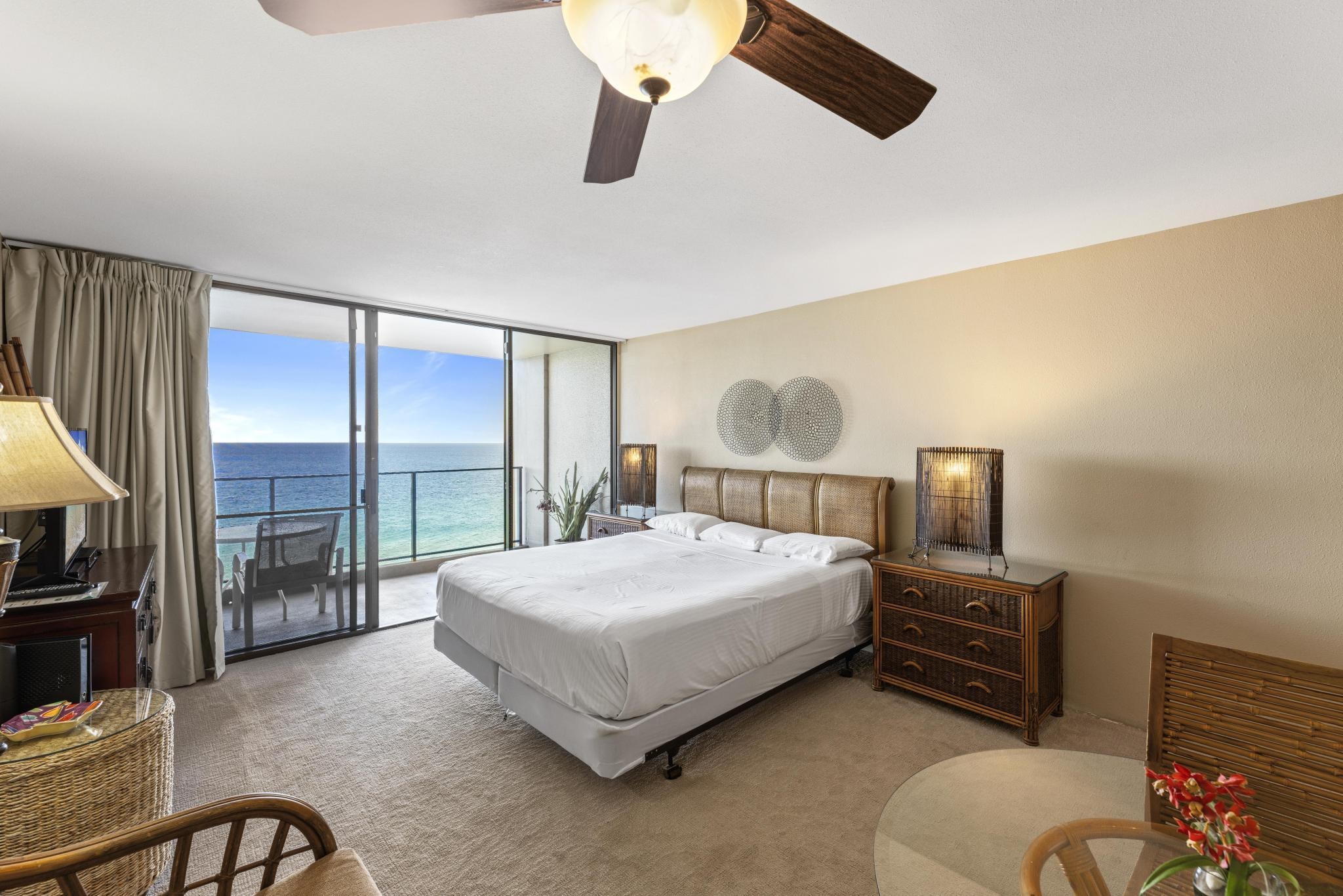Mahana condo # 1203, Lahaina, Hawaii - photo 7 of 50