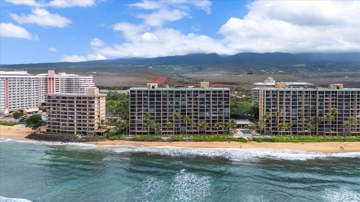 Mahana condo # 1207, Lahaina, Hawaii - photo 42 of 45