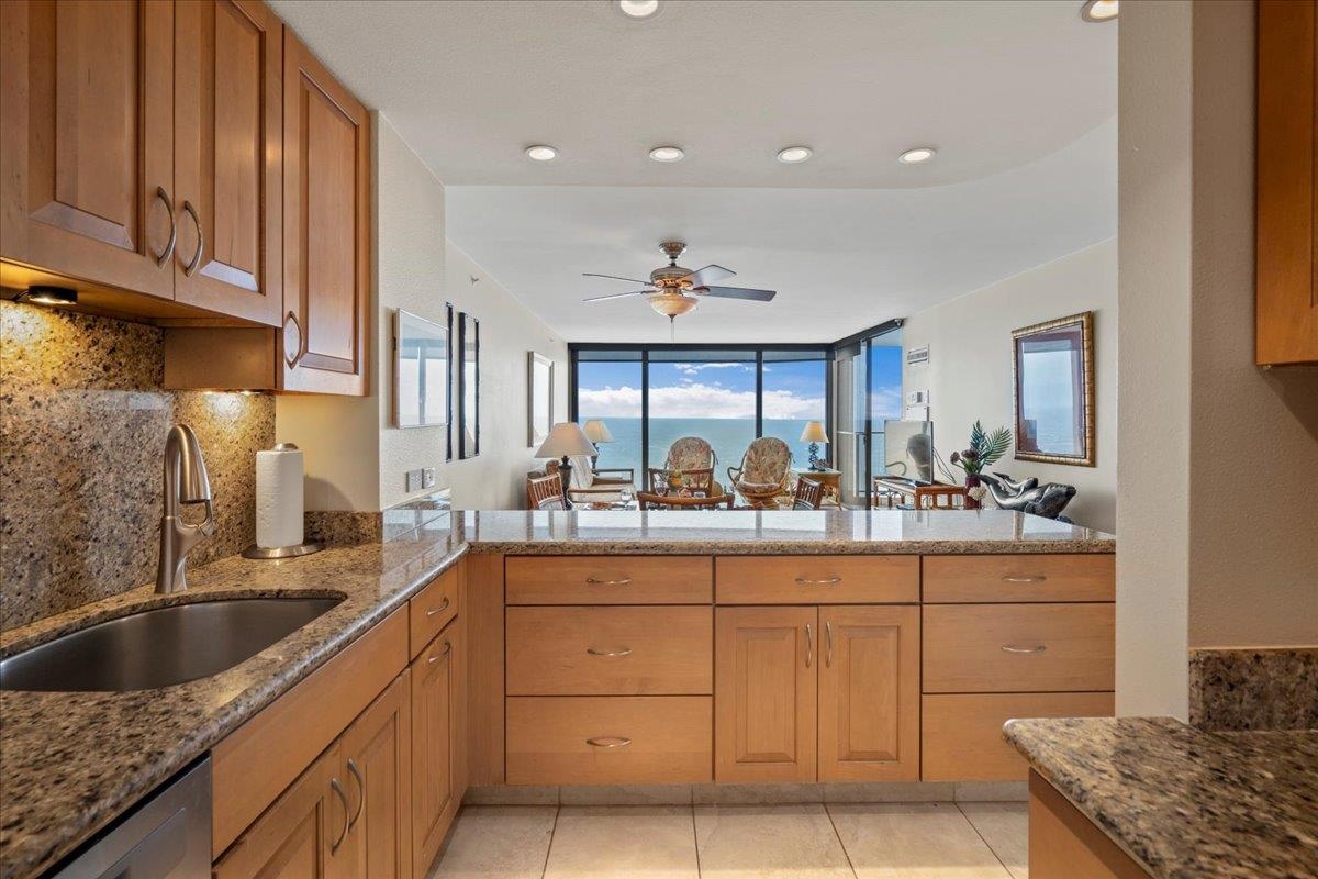 Mahana condo # 1208, Lahaina, Hawaii - photo 2 of 47