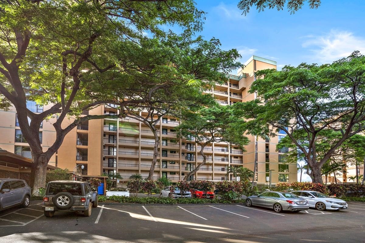 Mahana condo # 1208, Lahaina, Hawaii - photo 46 of 47