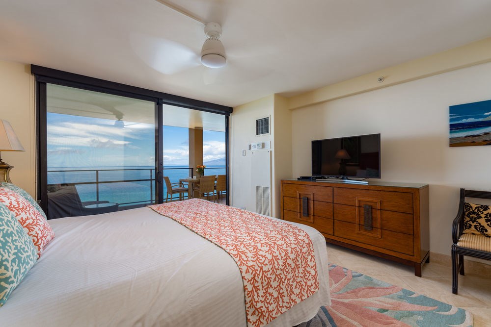 Mahana condo # 1209, Lahaina, Hawaii - photo 13 of 24