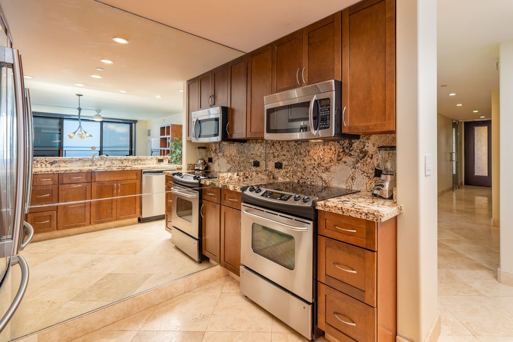 Mahana condo # 1209, Lahaina, Hawaii - photo 9 of 24