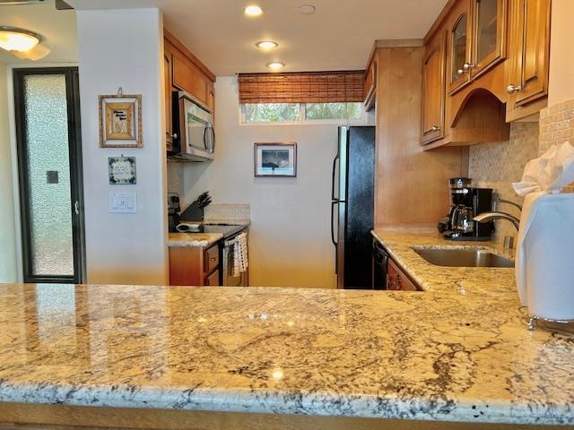 Mahana condo # 215, Lahaina, Hawaii - photo 18 of 30