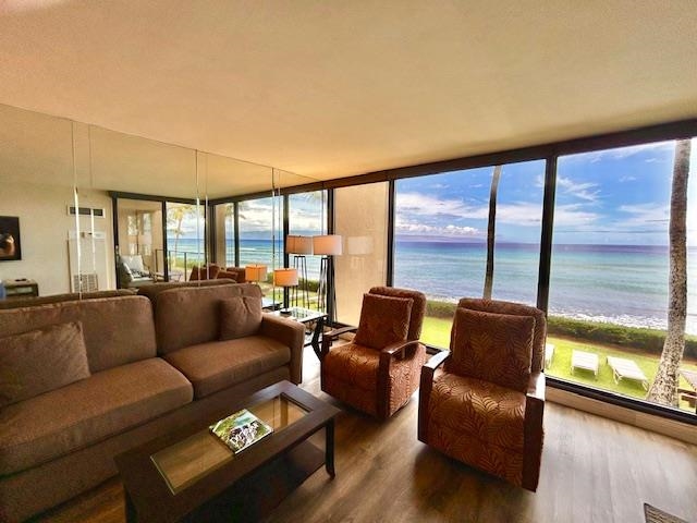 Mahana condo # 215, Lahaina, Hawaii - photo 23 of 30