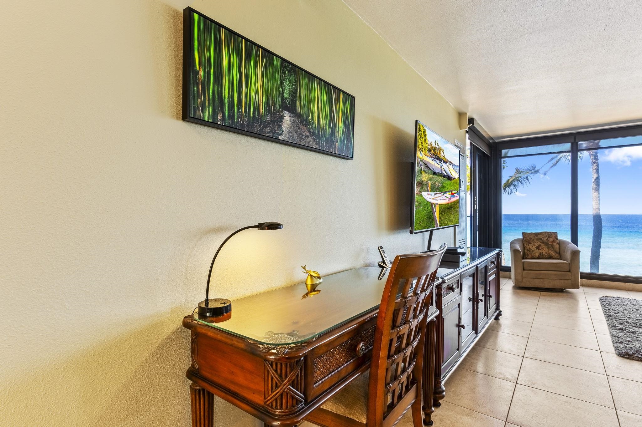 Mahana condo # 405, Lahaina, Hawaii - photo 20 of 37