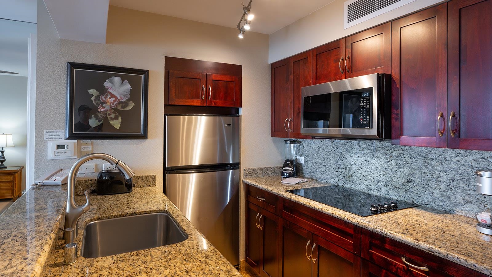Mahana condo # 513, Lahaina, Hawaii - photo 14 of 29