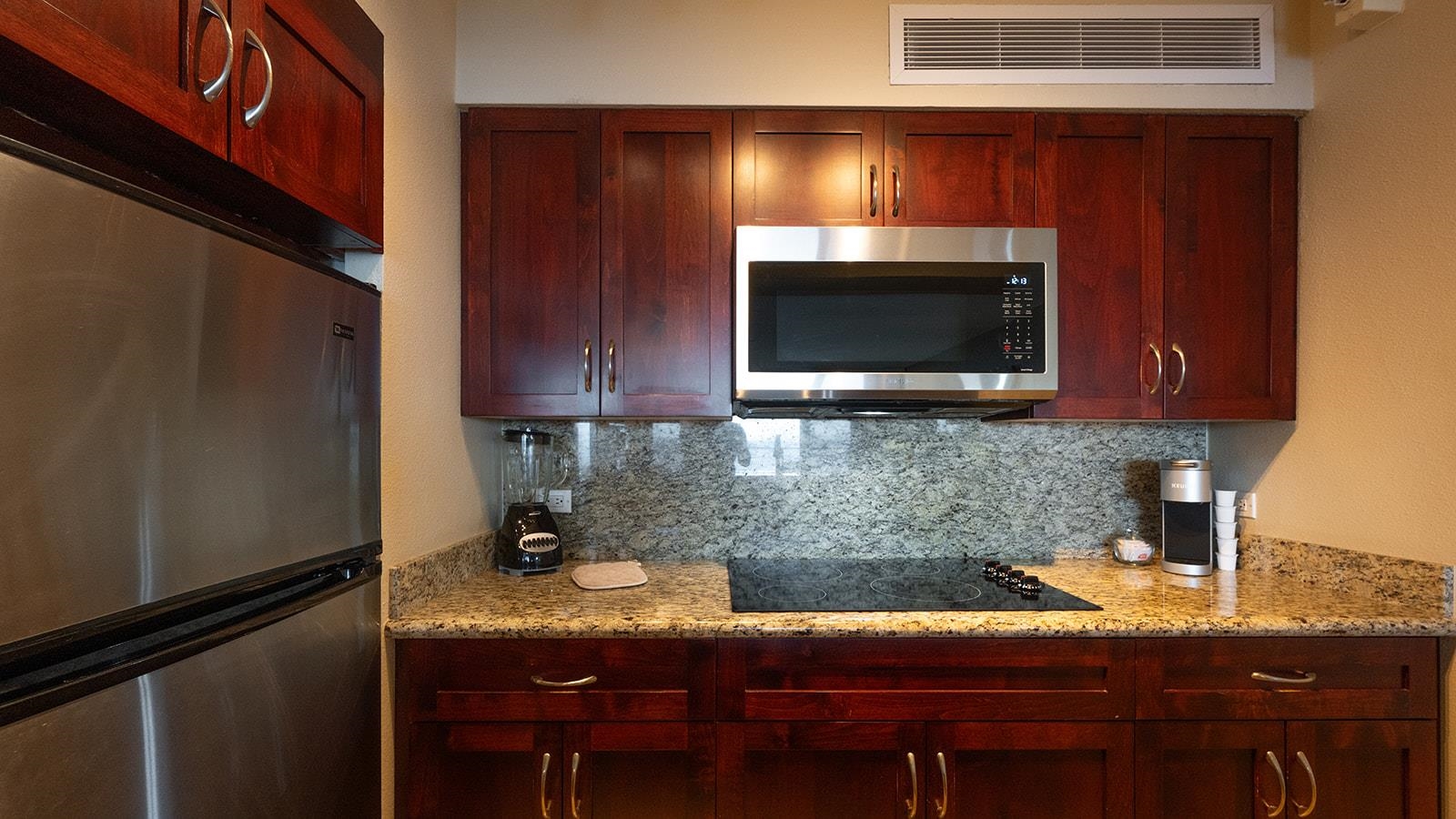 Mahana condo # 513, Lahaina, Hawaii - photo 16 of 29