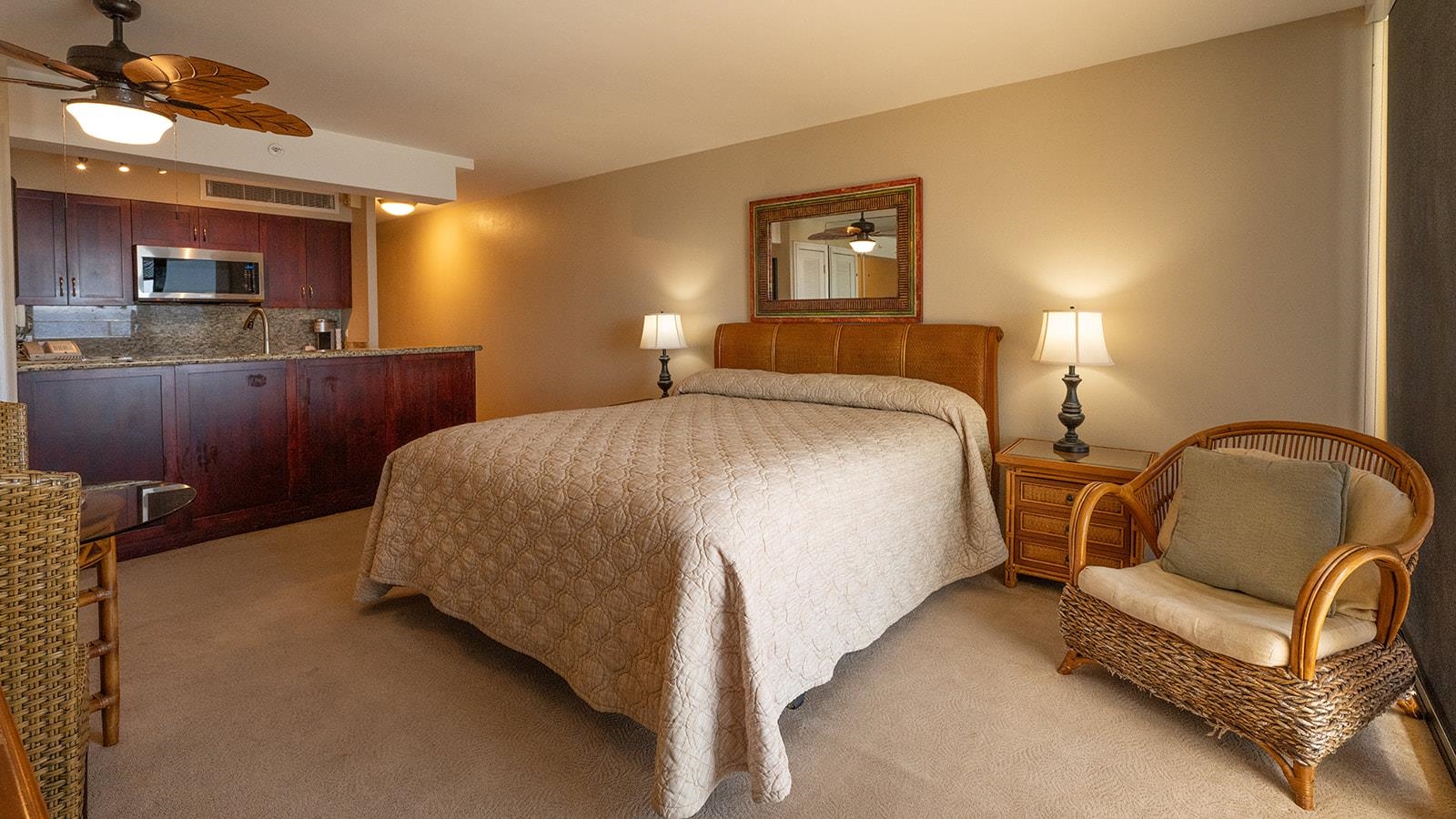 Mahana condo # 513, Lahaina, Hawaii - photo 8 of 29