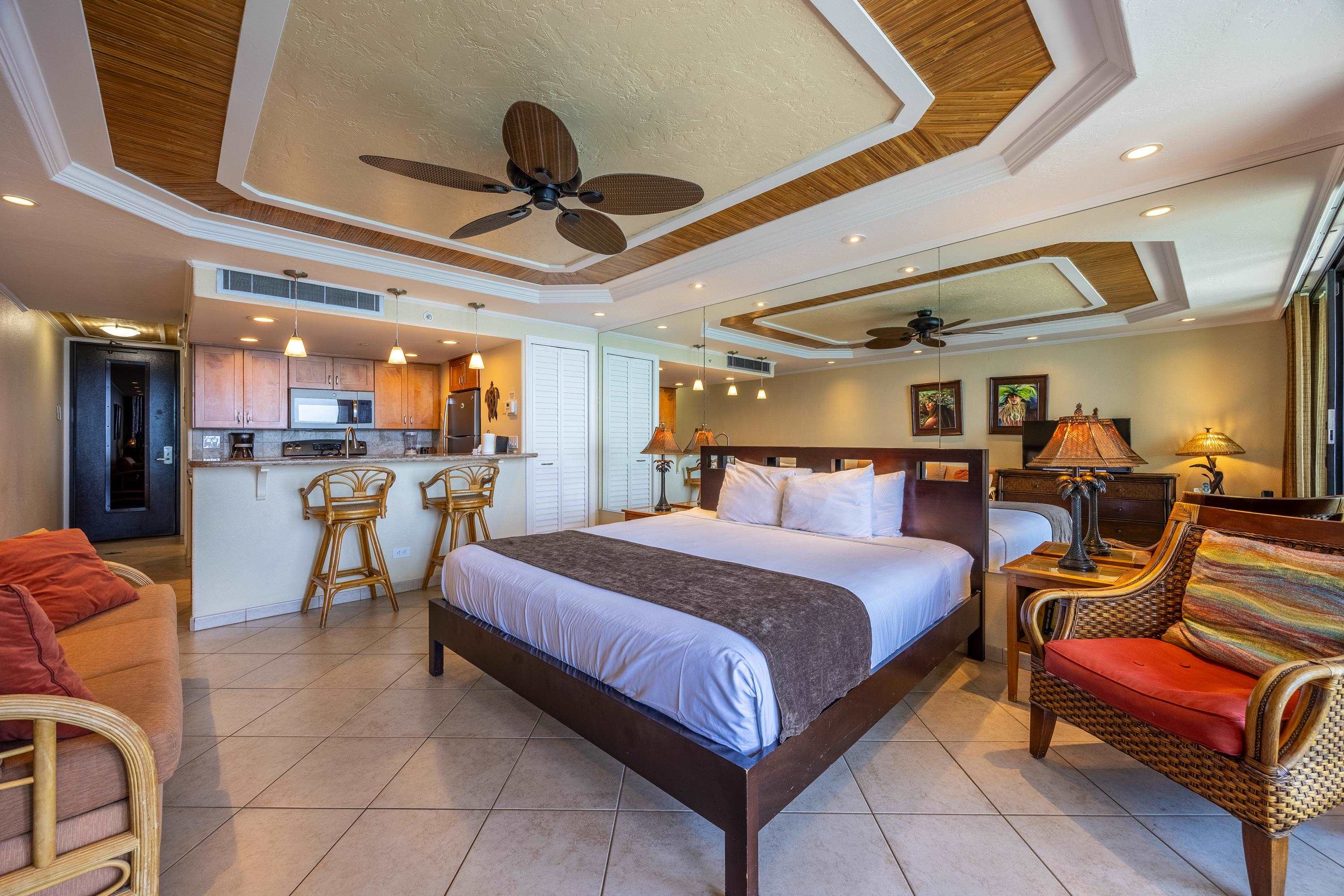 Mahana condo # 612, Lahaina, Hawaii - photo 15 of 35