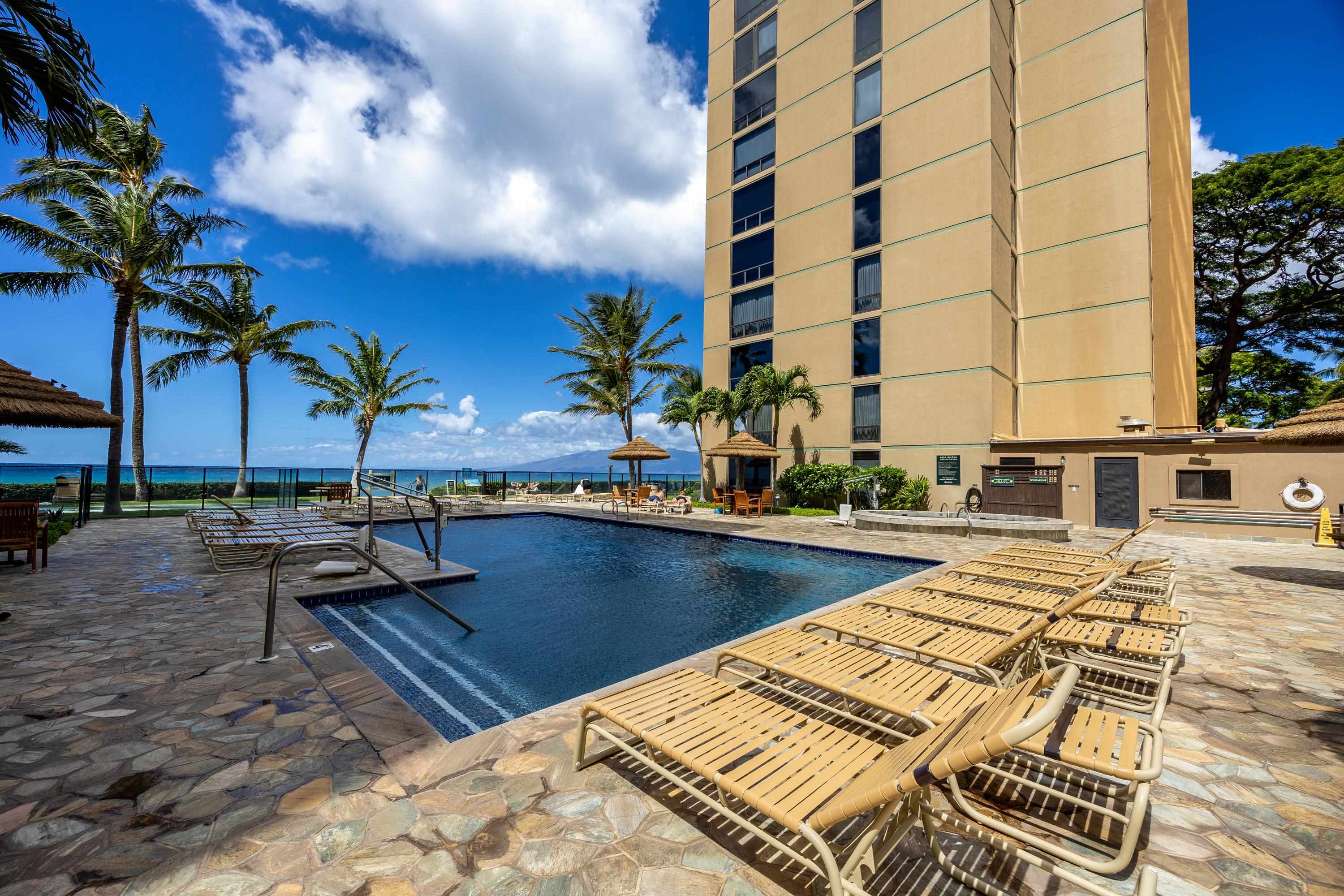 Mahana condo # 612, Lahaina, Hawaii - photo 24 of 35