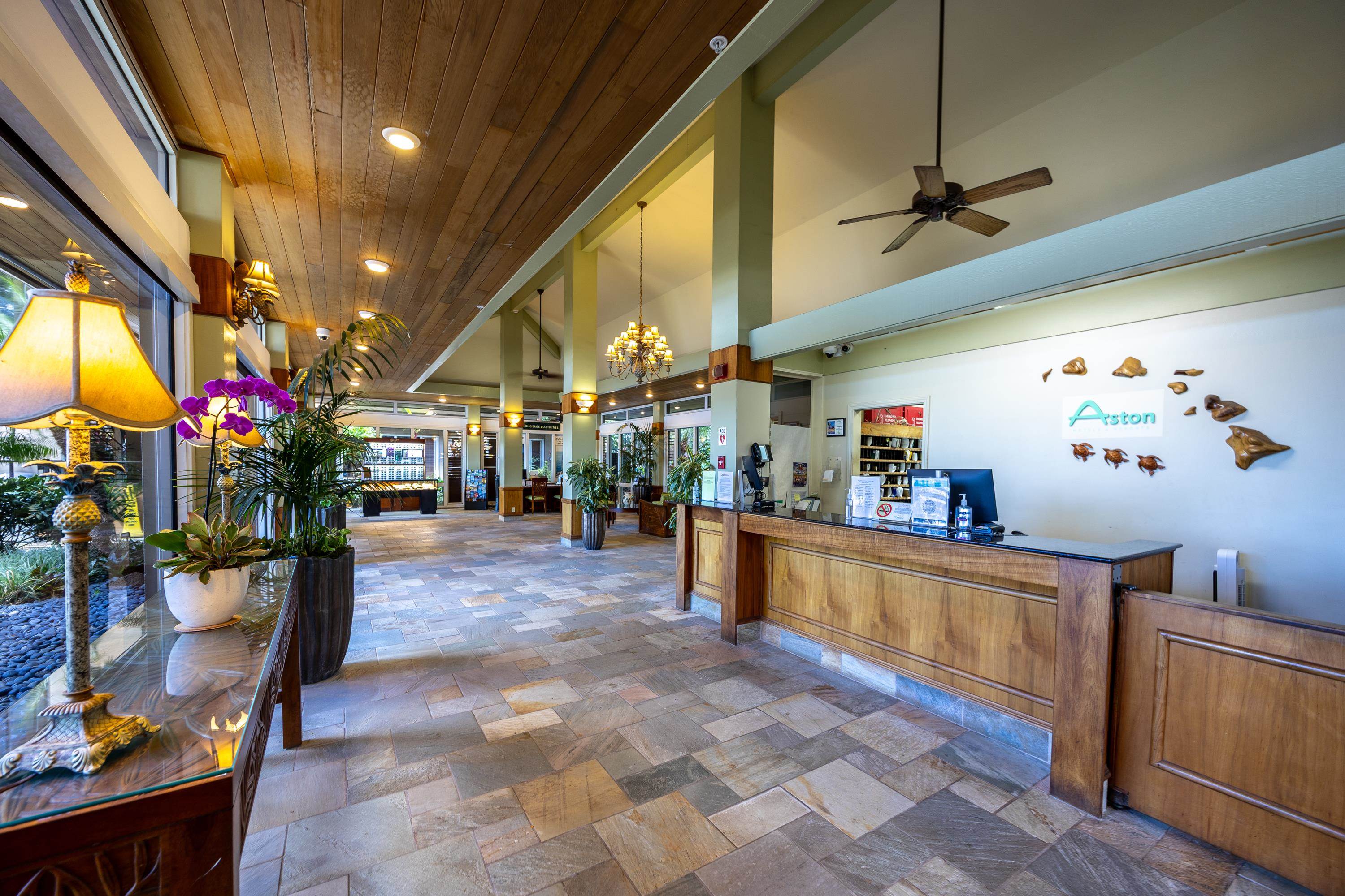 Mahana condo # 612, Lahaina, Hawaii - photo 28 of 35