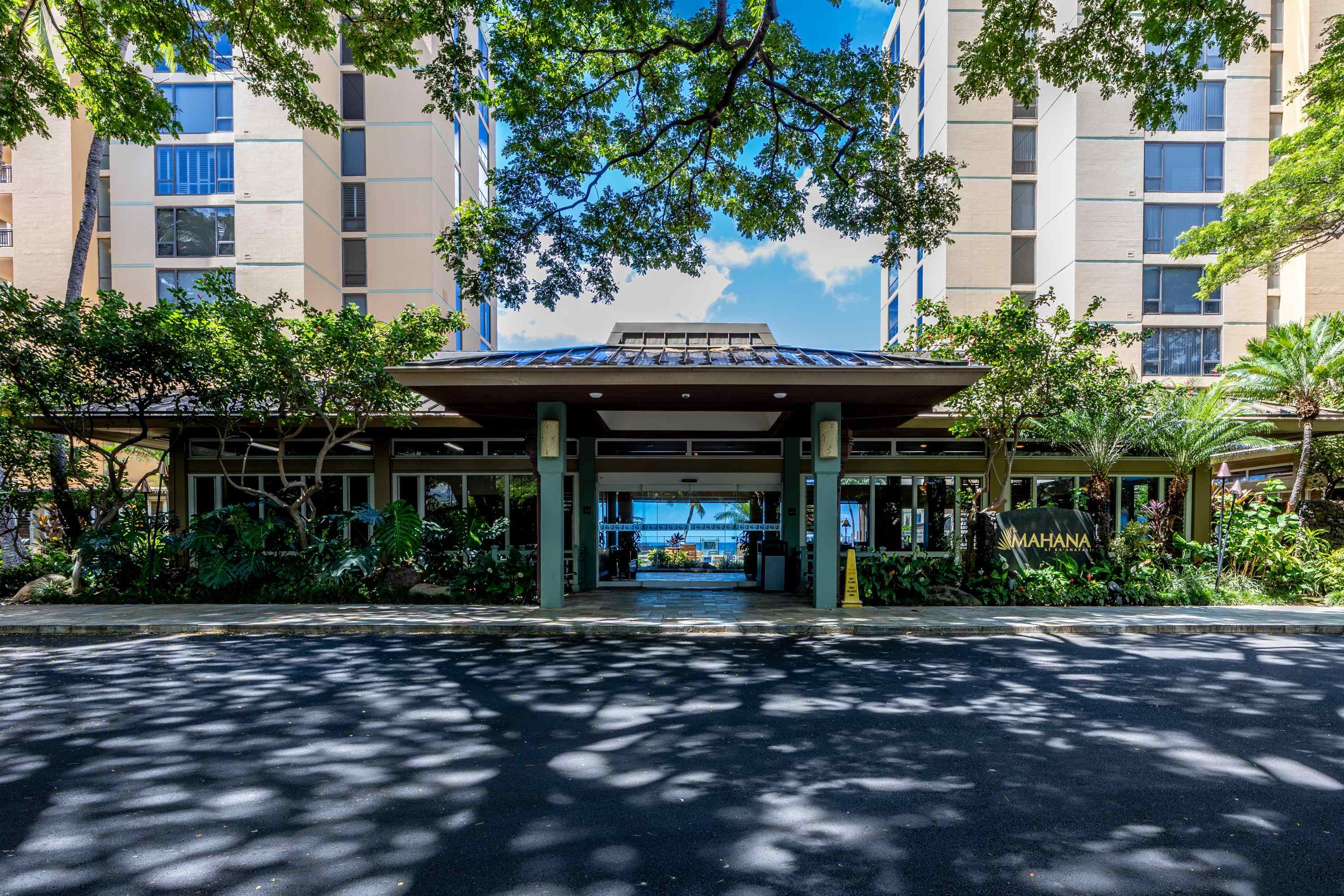 Mahana condo # 612, Lahaina, Hawaii - photo 30 of 35