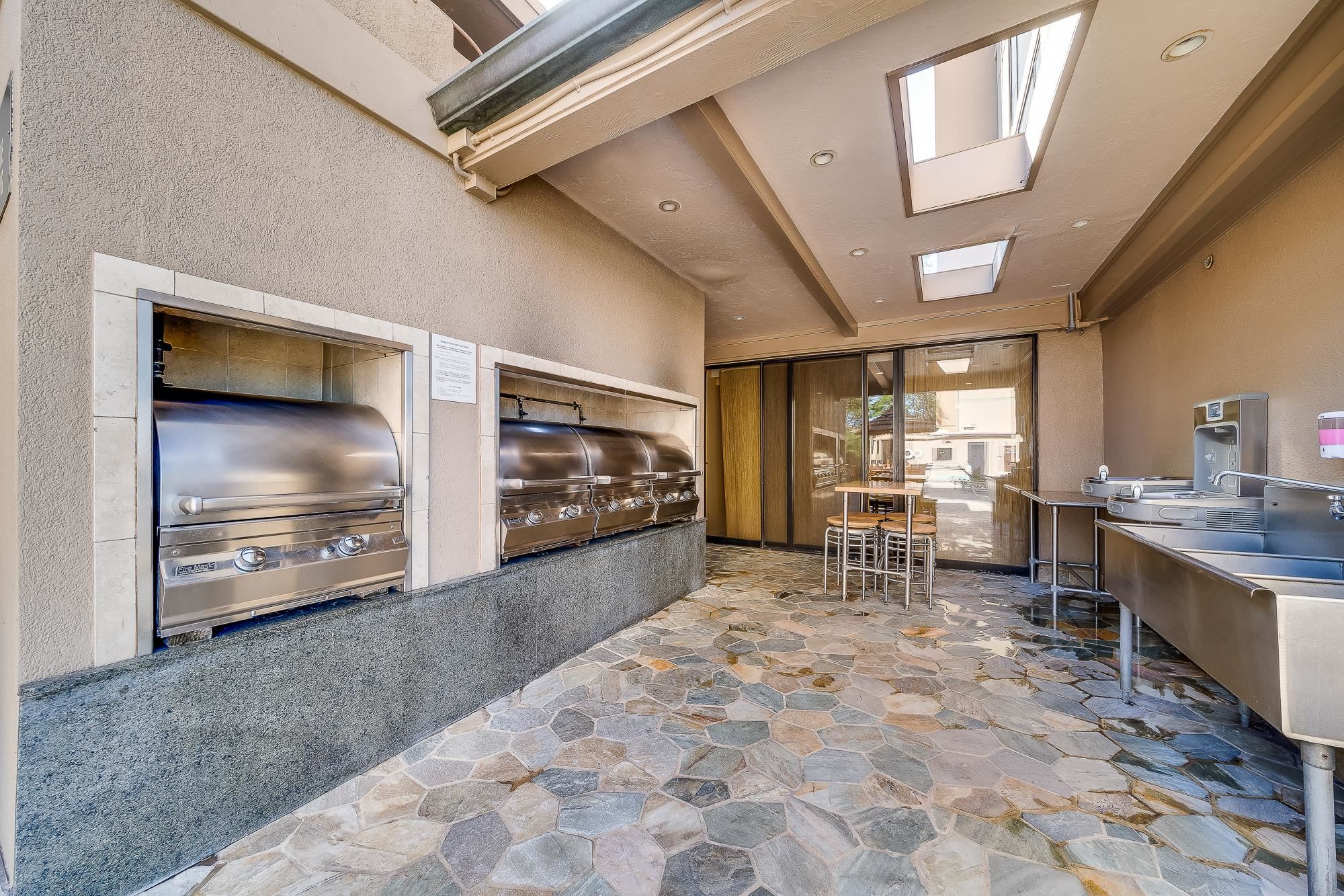 Mahana condo # 615, Lahaina, Hawaii - photo 13 of 15