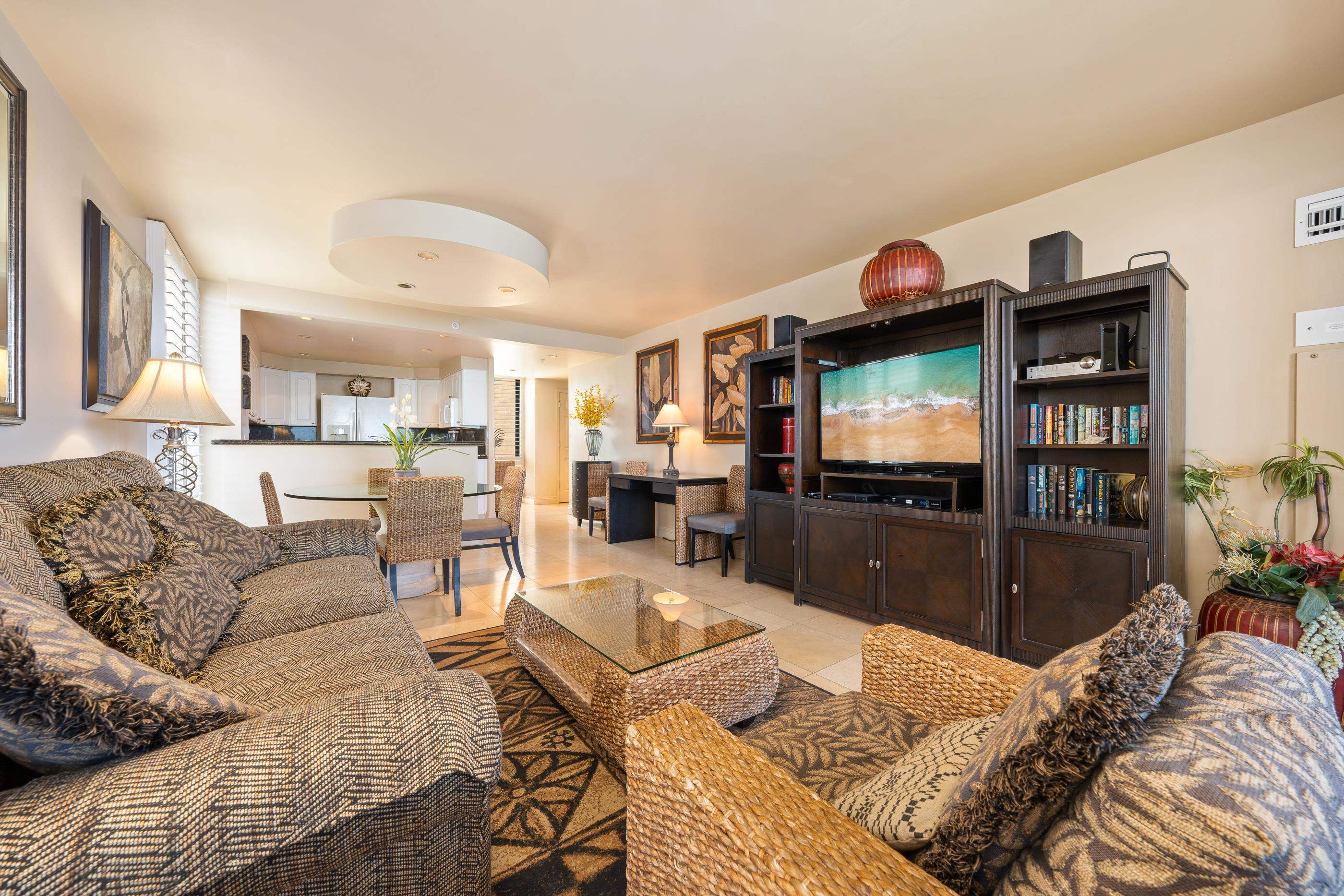 Mahana condo # 711, Lahaina, Hawaii - photo 11 of 50