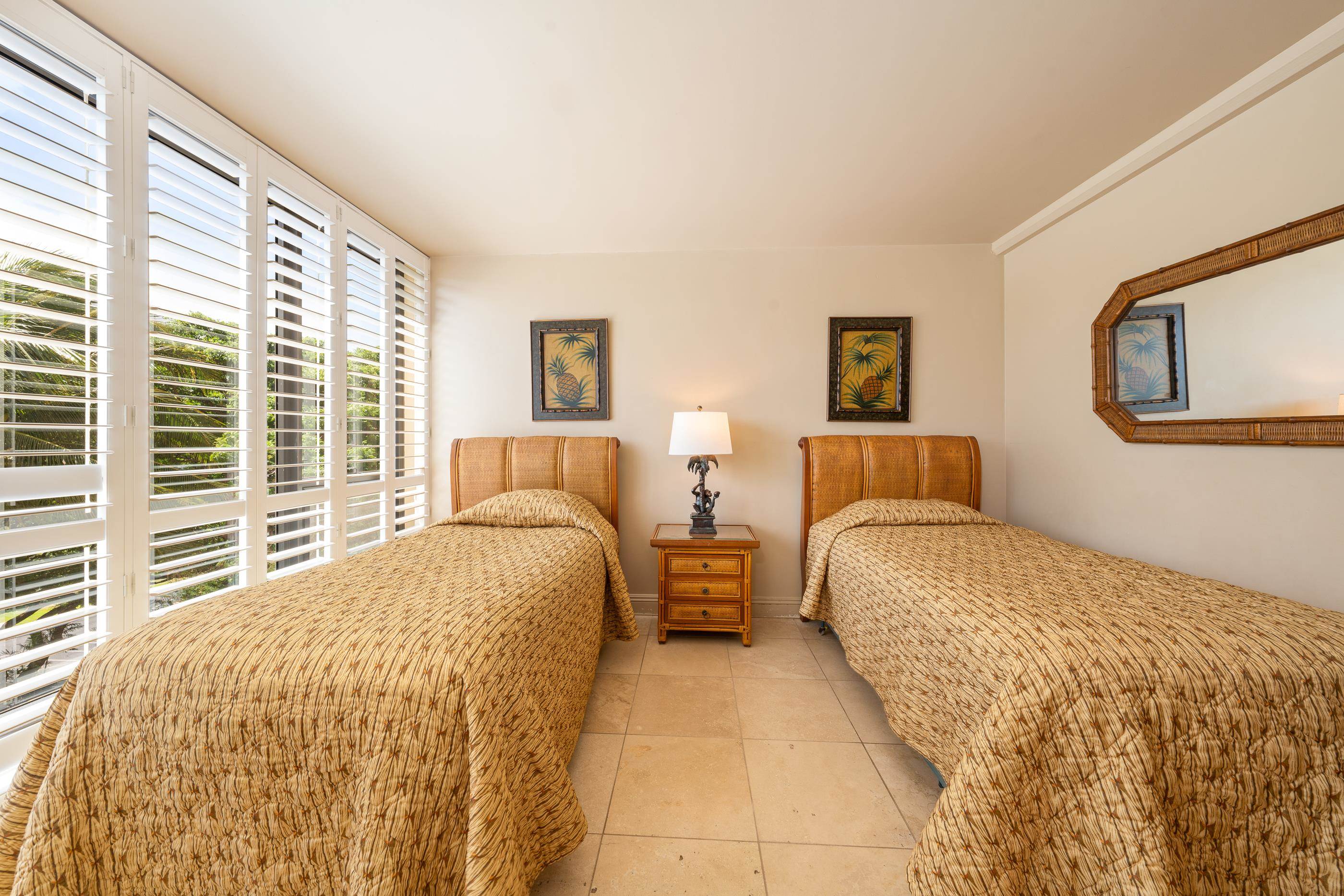 Mahana condo # 711, Lahaina, Hawaii - photo 28 of 50