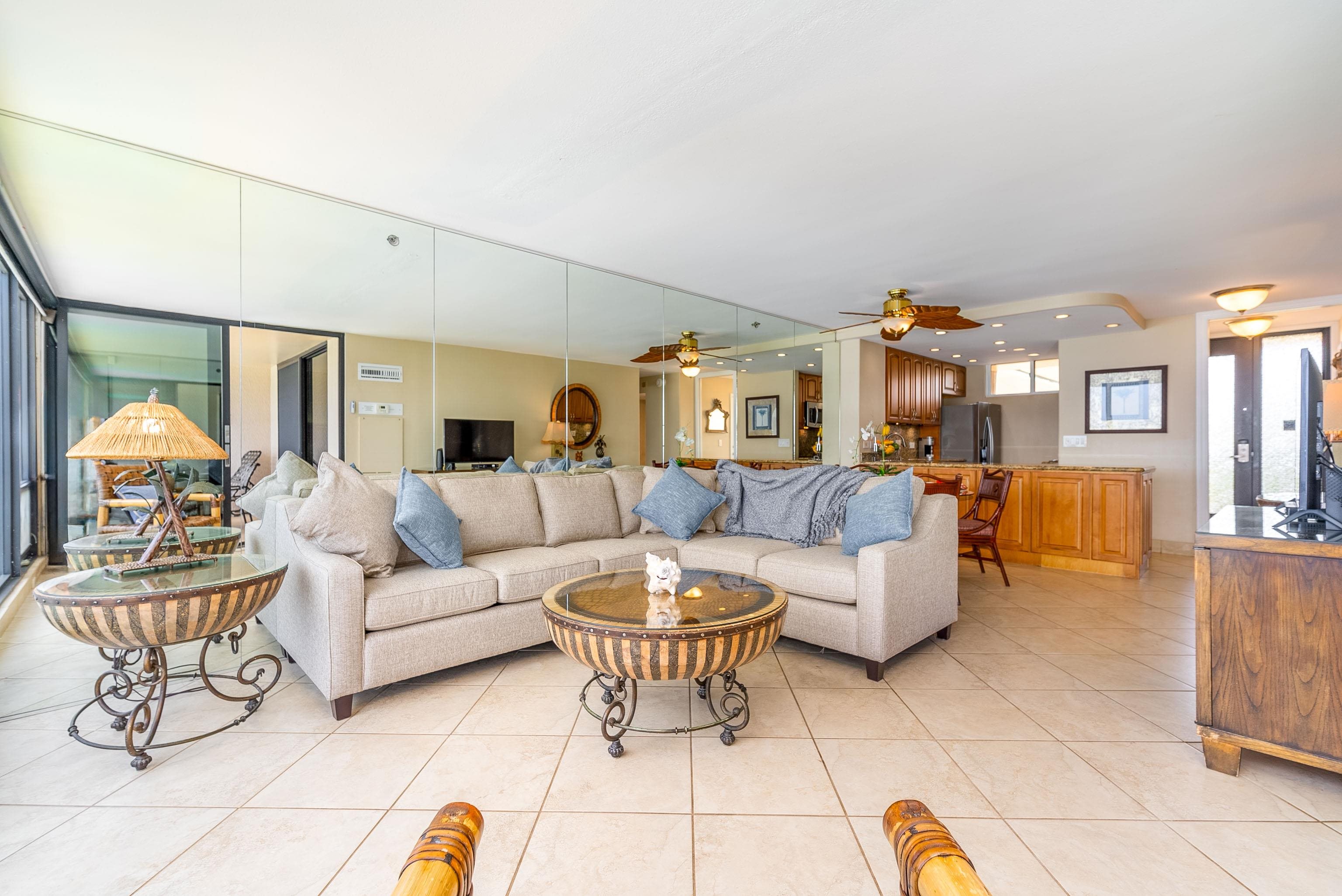 Mahana condo # 807, Lahaina, Hawaii - photo 6 of 34