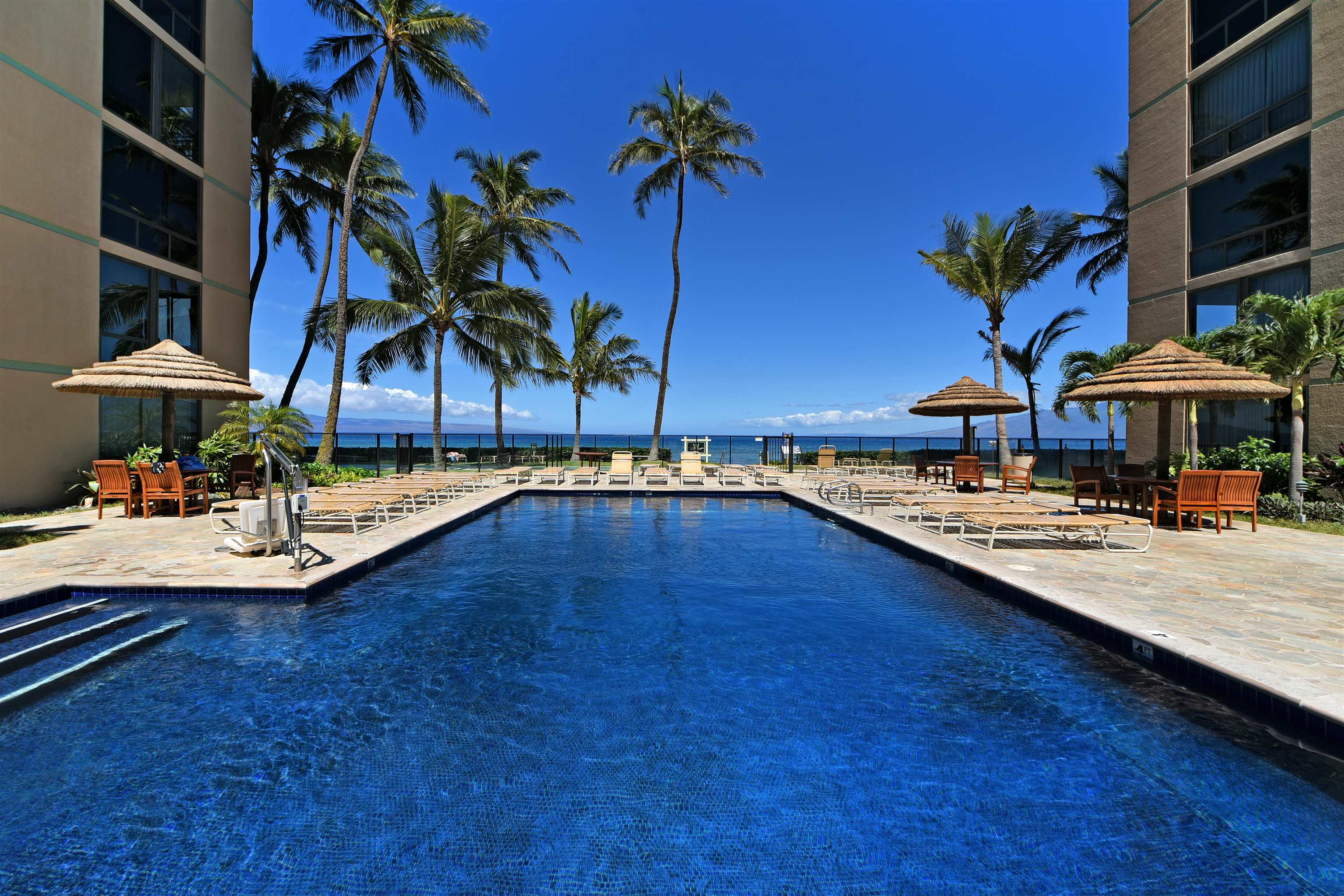 Mahana condo # 817, Lahaina, Hawaii - photo 29 of 36